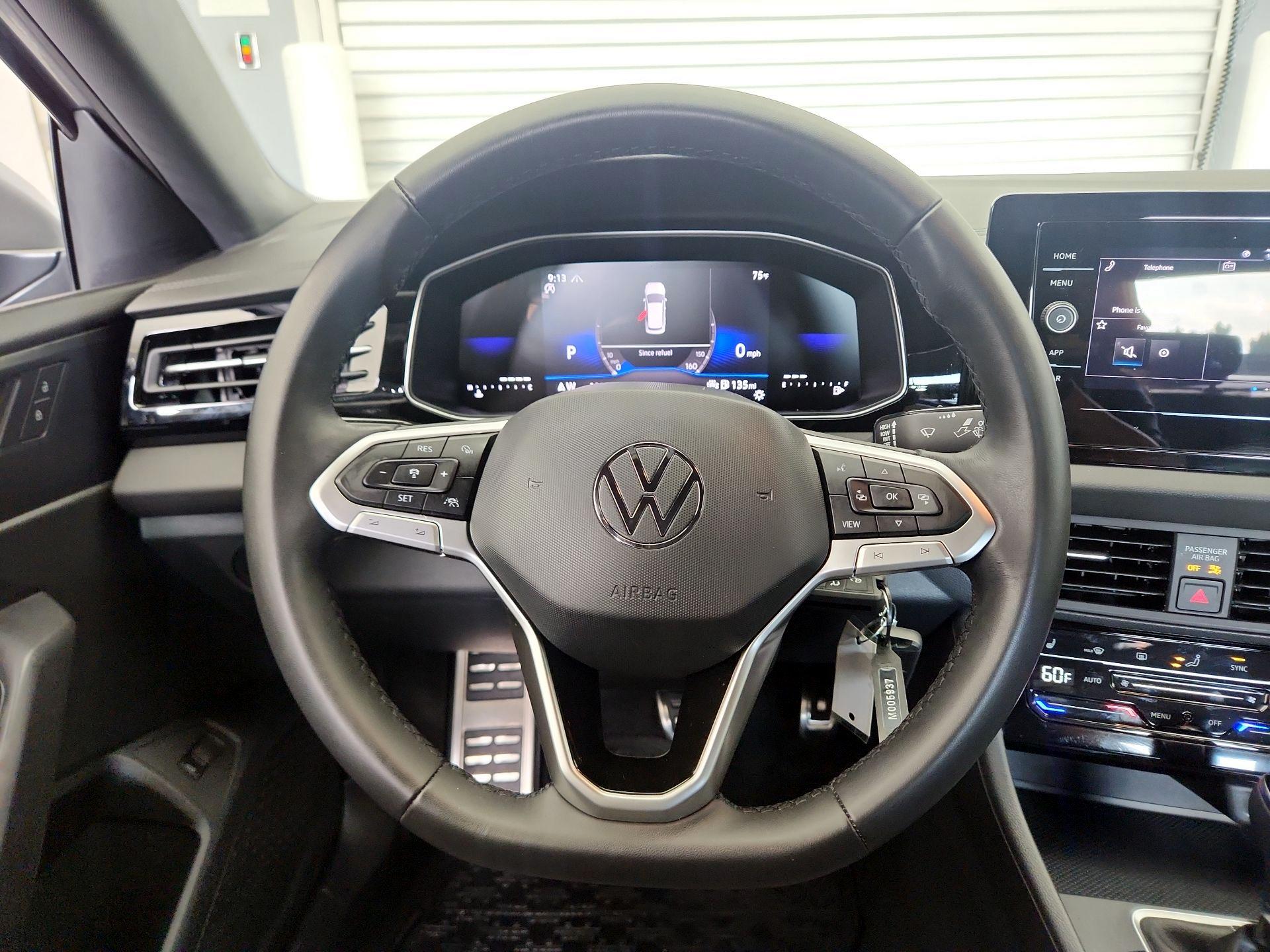 Thumbnail: 2026 Volkswagen Jetta - 10