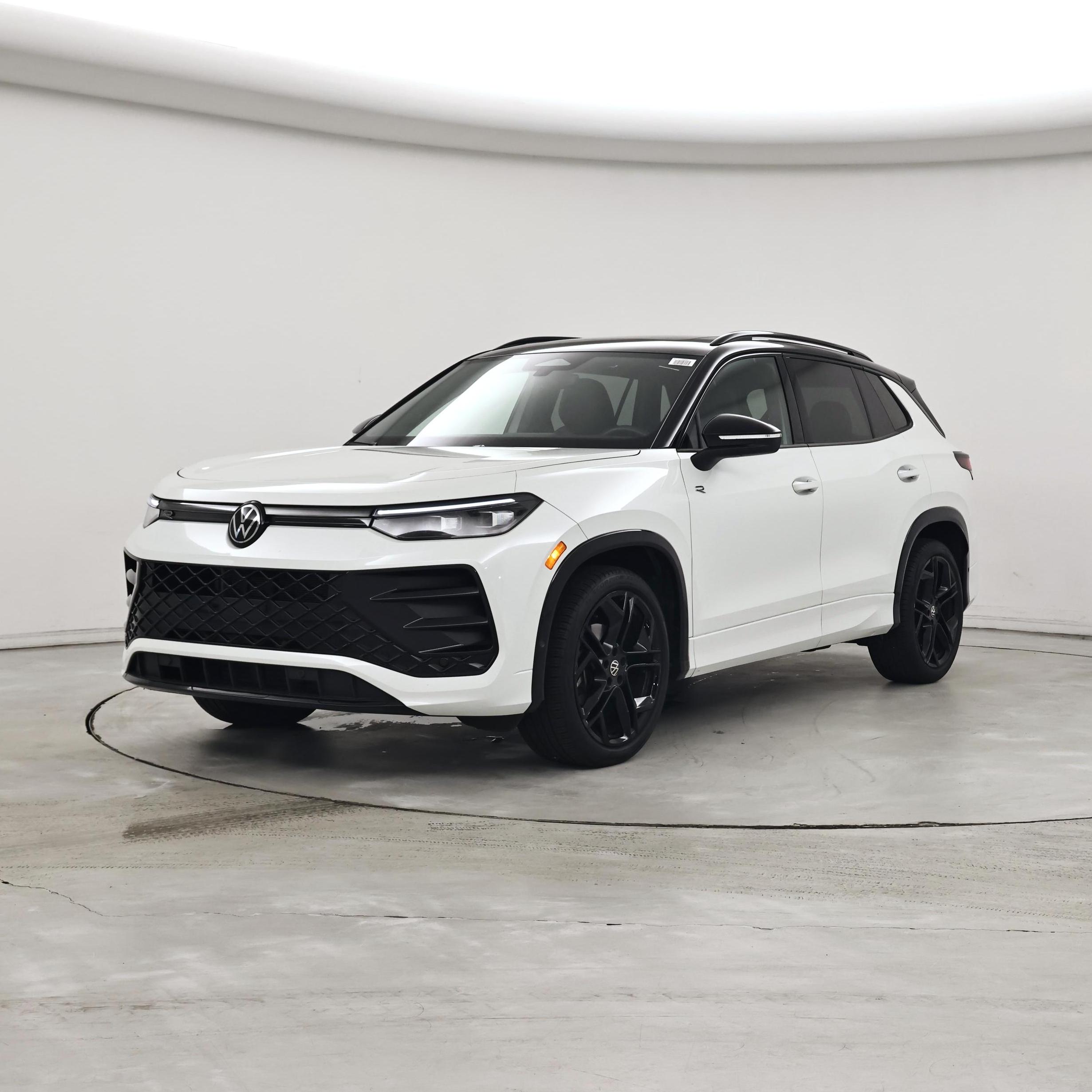 Thumbnail: 2025 Volkswagen Tiguan - 4