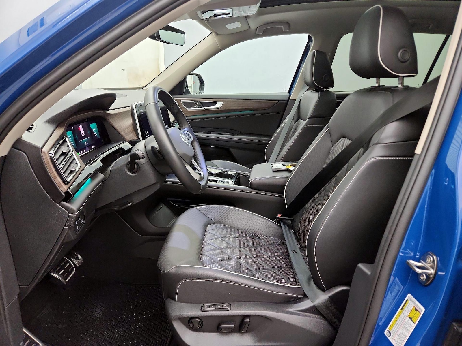 2026 Volkswagen Atlas SEL Premium R-Line - Photo 12