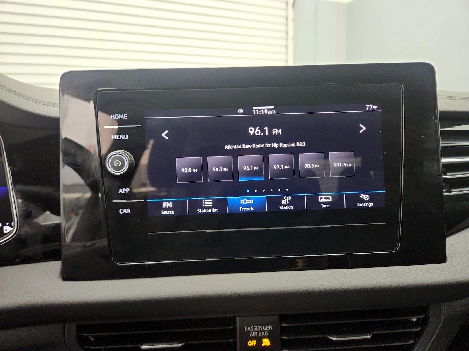 2025 Volkswagen Jetta Sport - Photo 16