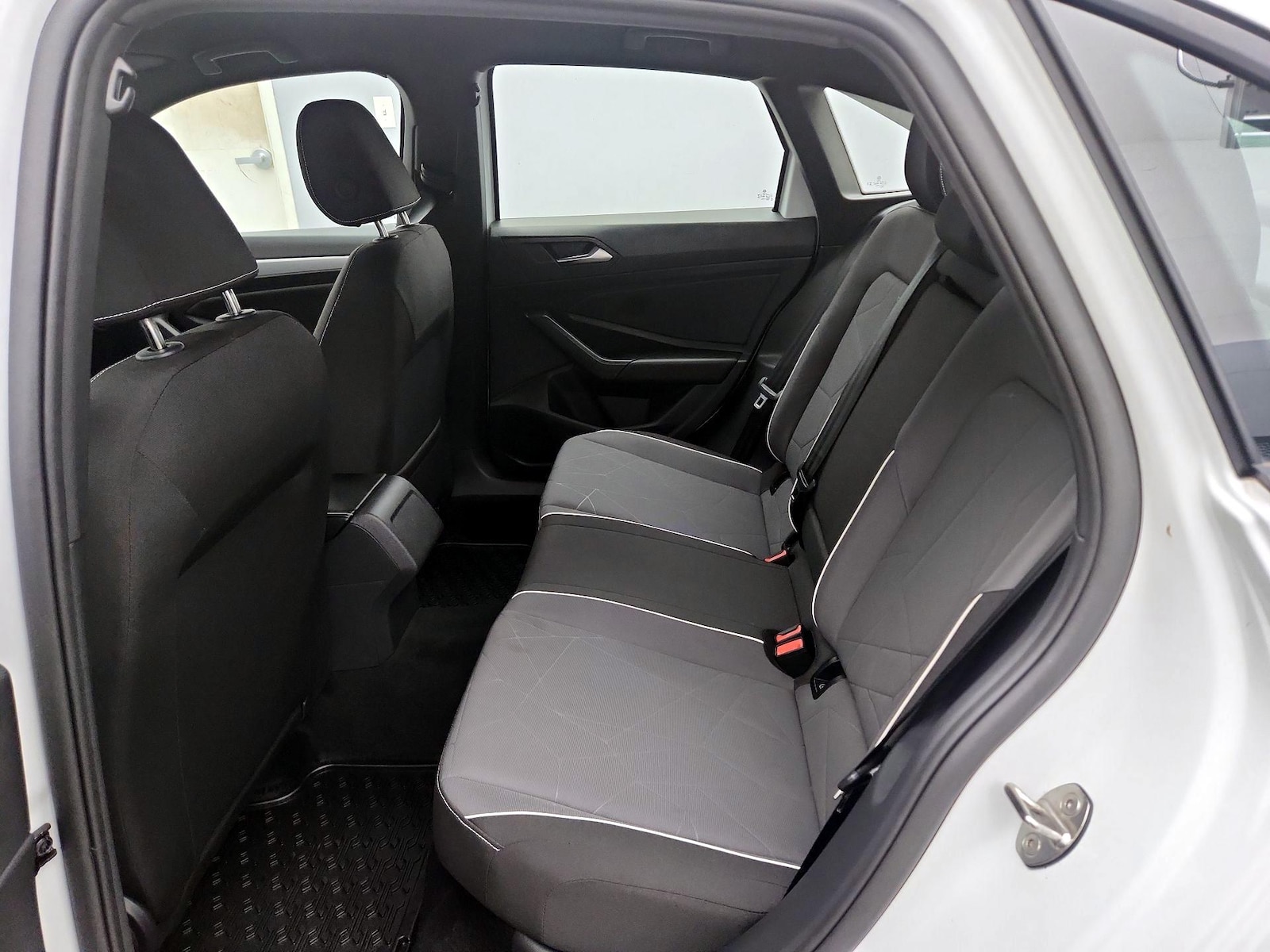 2025 Volkswagen Jetta Sport - Photo 20