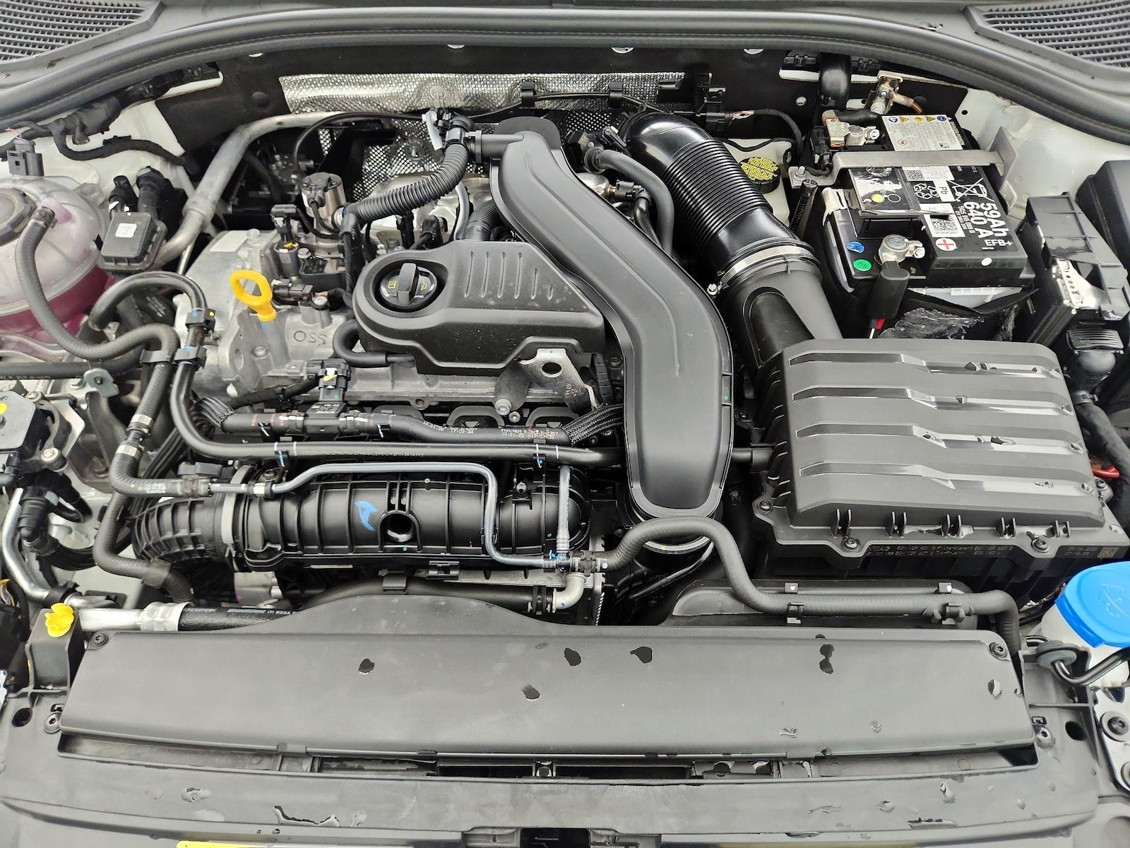 2025 Volkswagen Jetta Sport - Photo 22