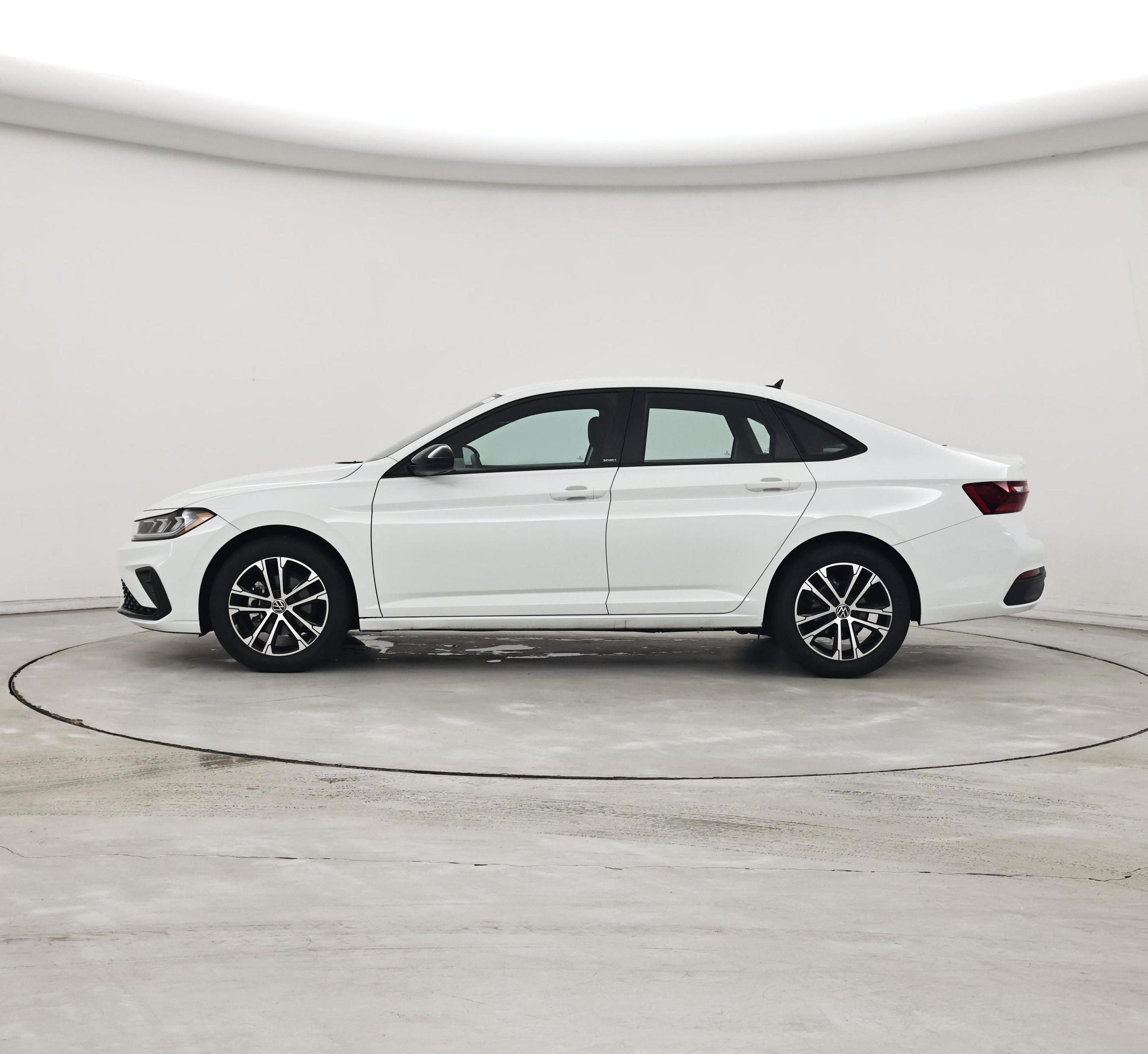 Thumbnail: 2025 Volkswagen Jetta - 3