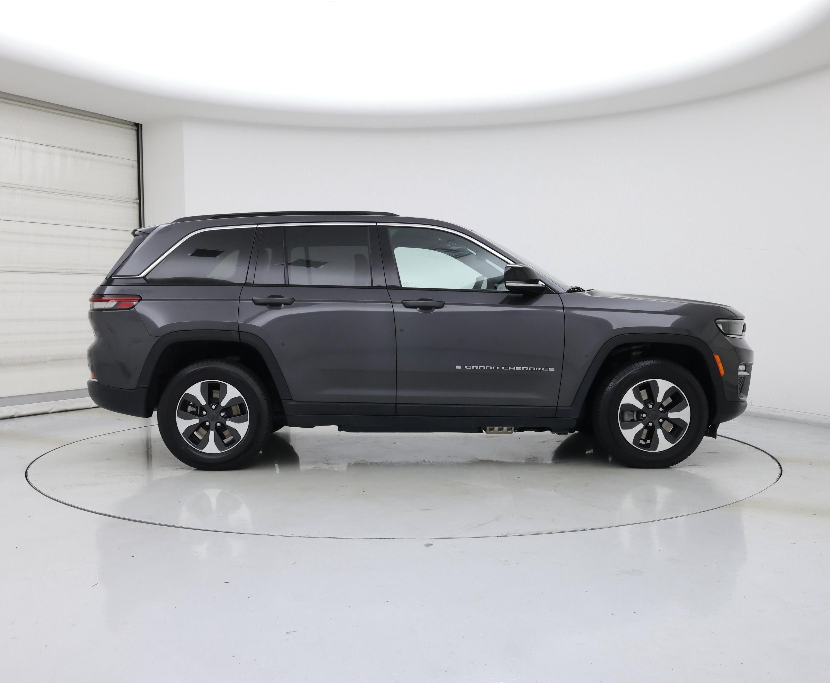 Thumbnail: 2024 Jeep Grand Cherokee - 7