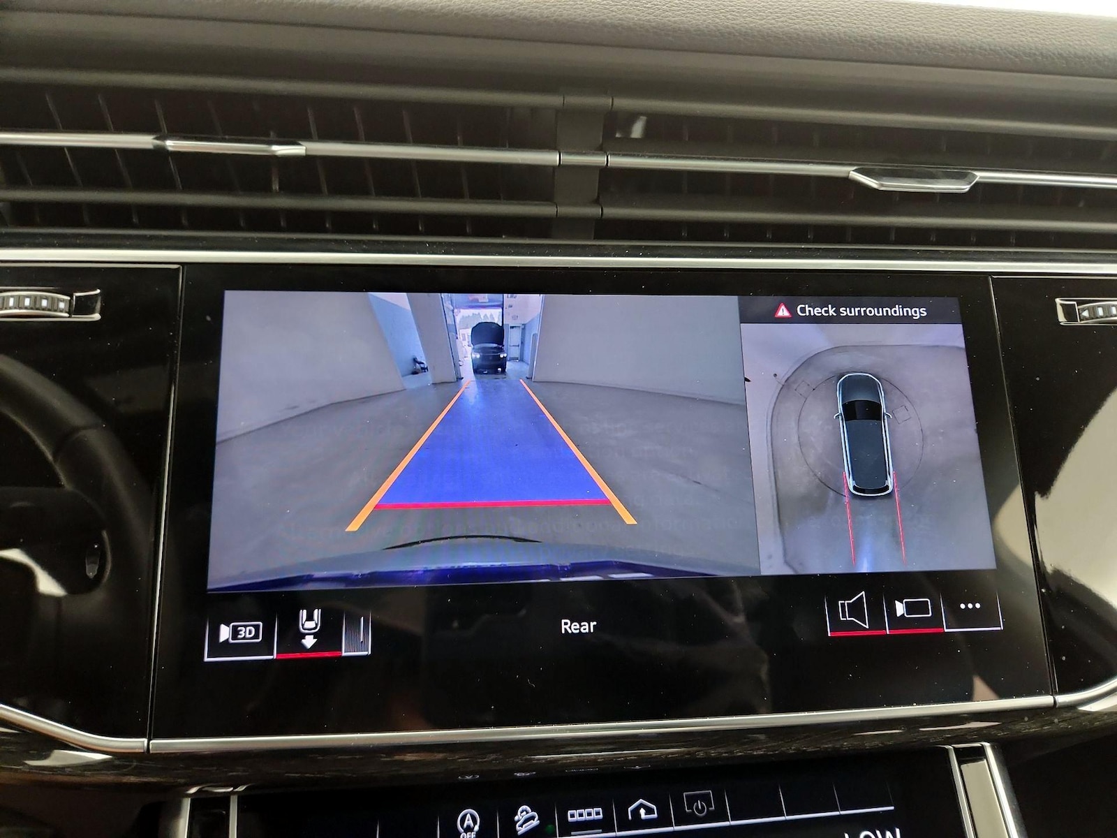 2025 Audi Q7 Premium Plus - Photo 16