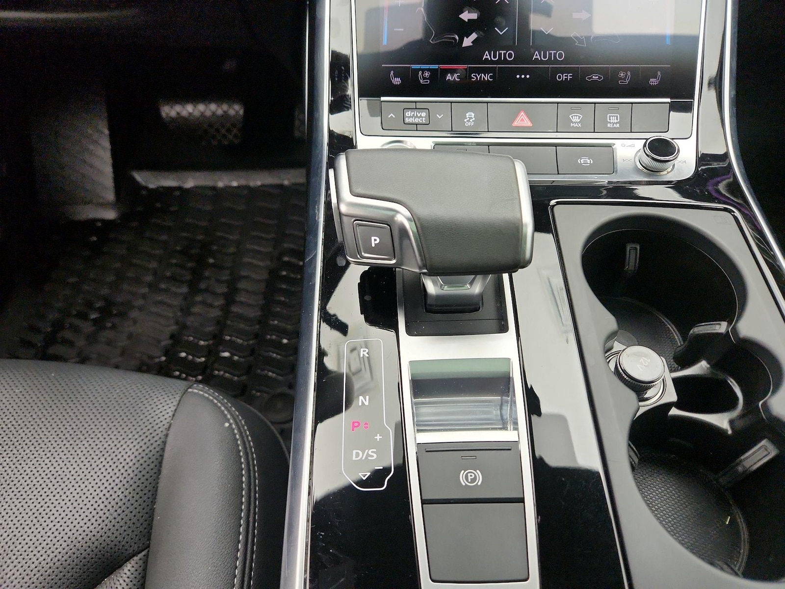 2025 Audi Q7 Premium Plus - Photo 19