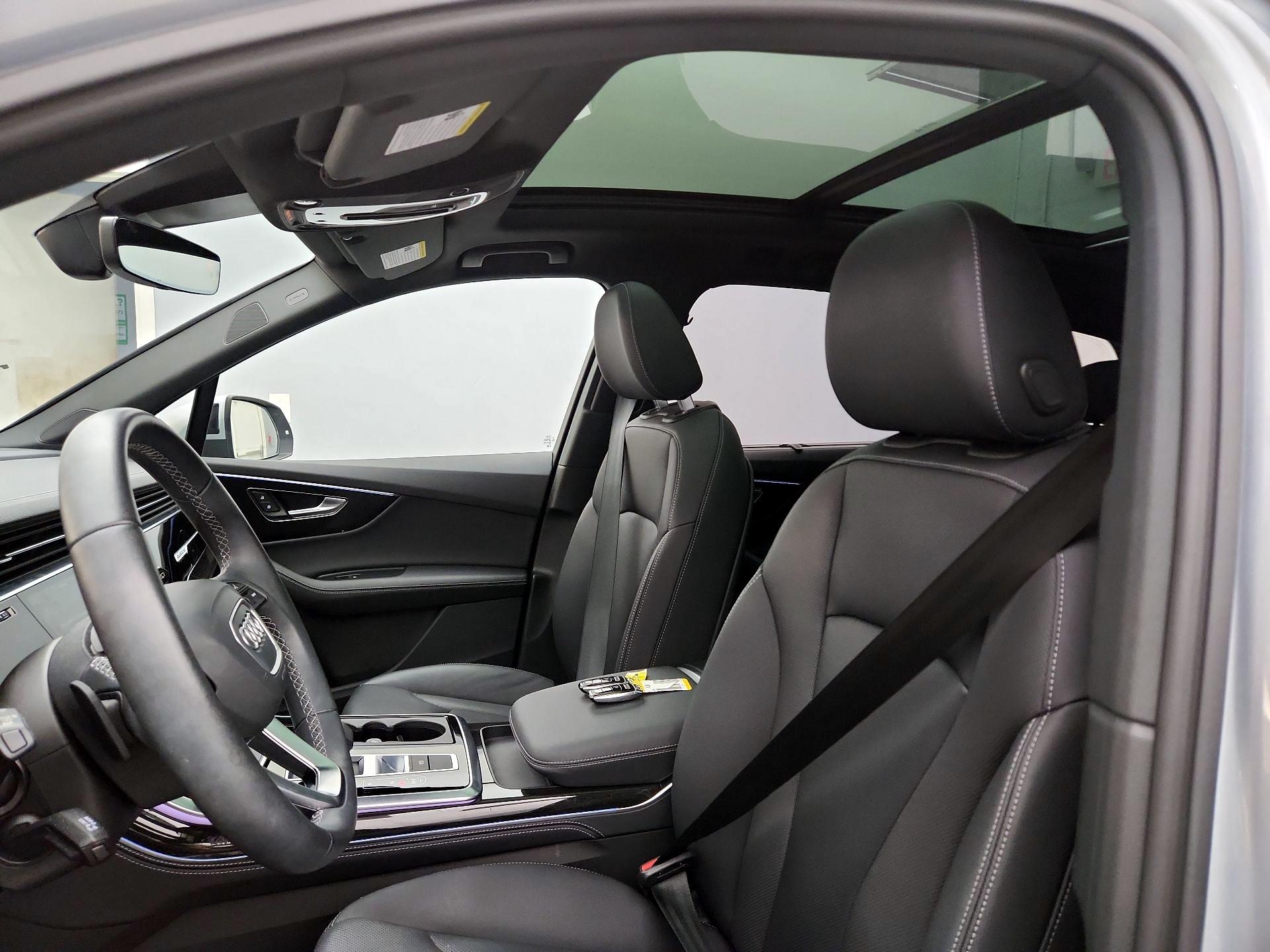 Thumbnail: 2025 Audi Q7 - 19