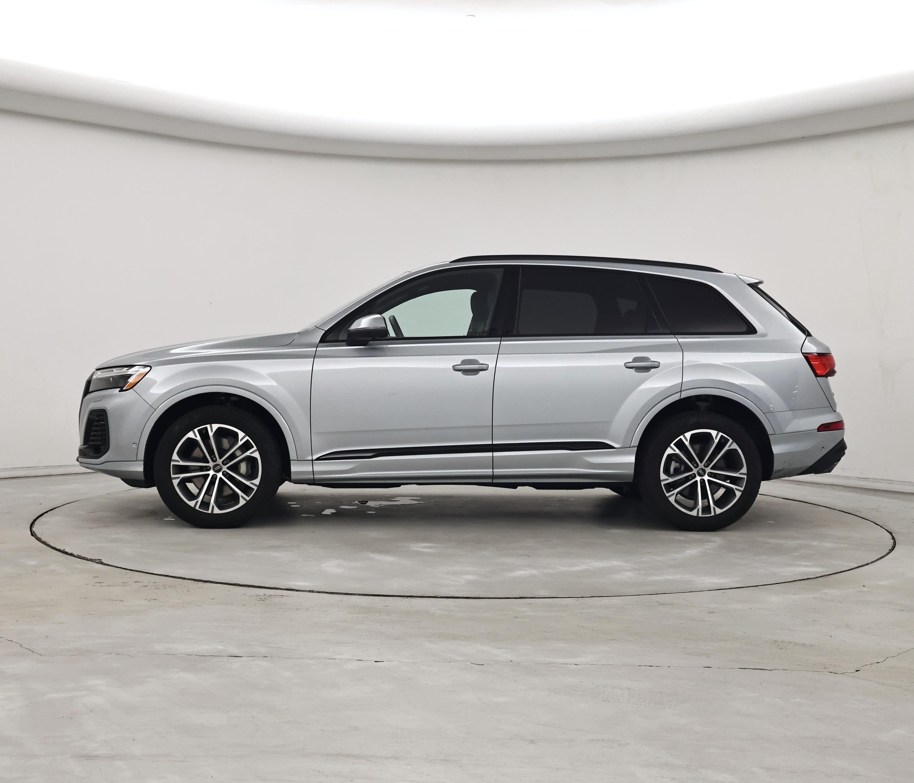 Thumbnail: 2025 Audi Q7 - 3