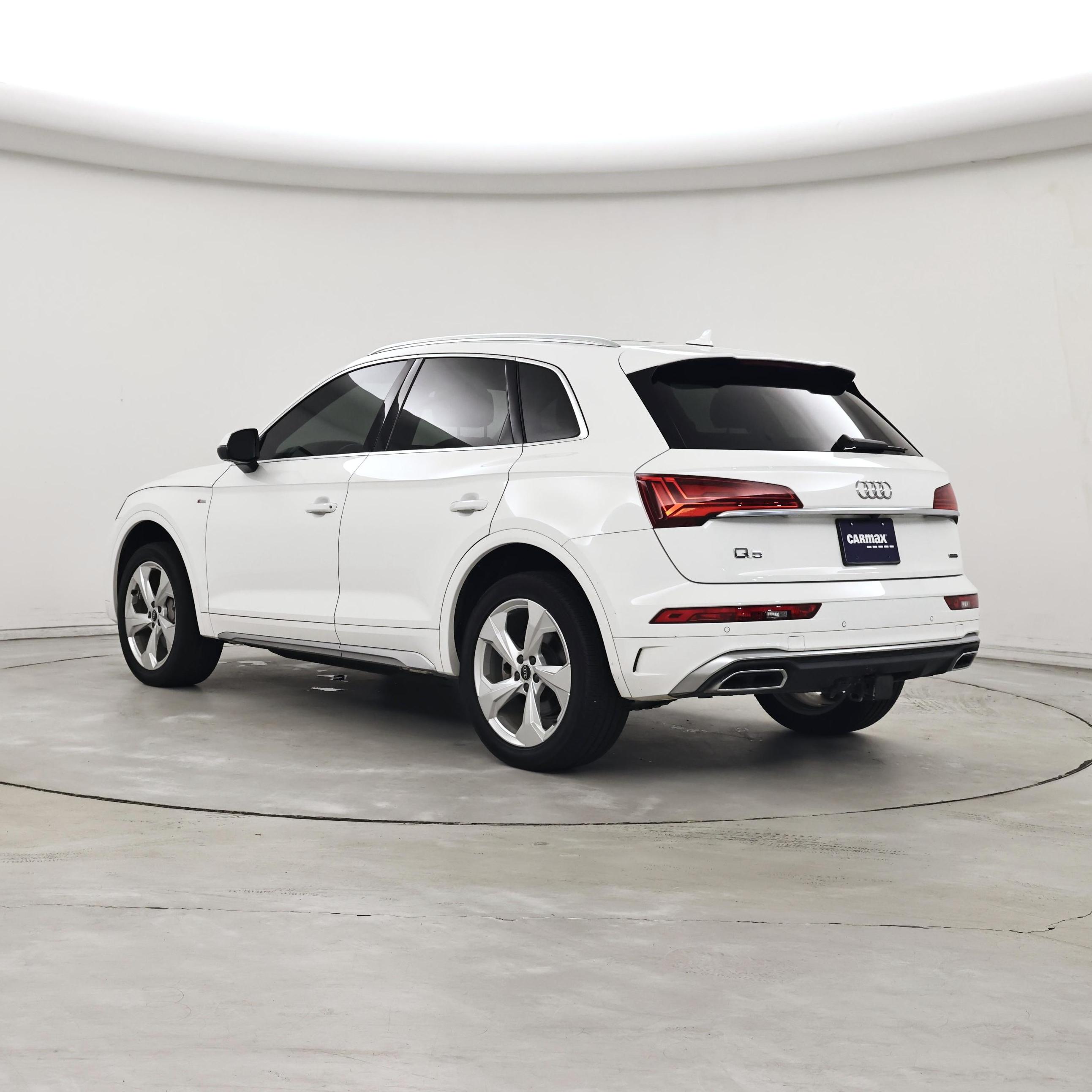 Thumbnail: 2023 Audi Q5 - 2