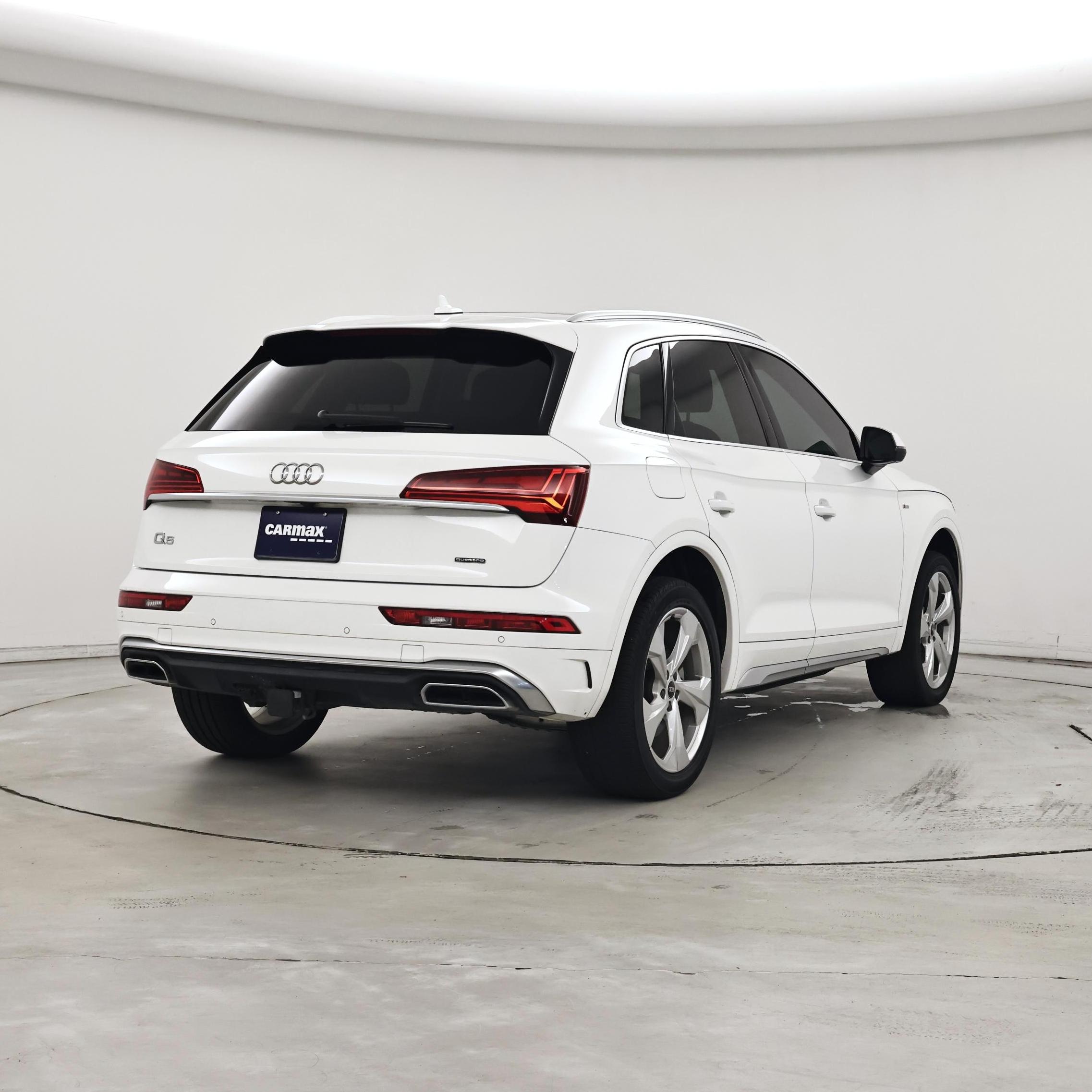 Thumbnail: 2023 Audi Q5 - 8
