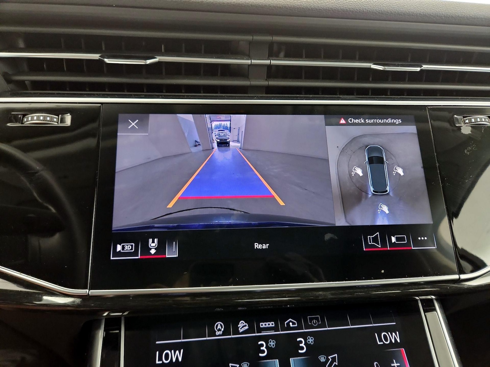 2023 Audi Q7 Premium Plus - Photo 16