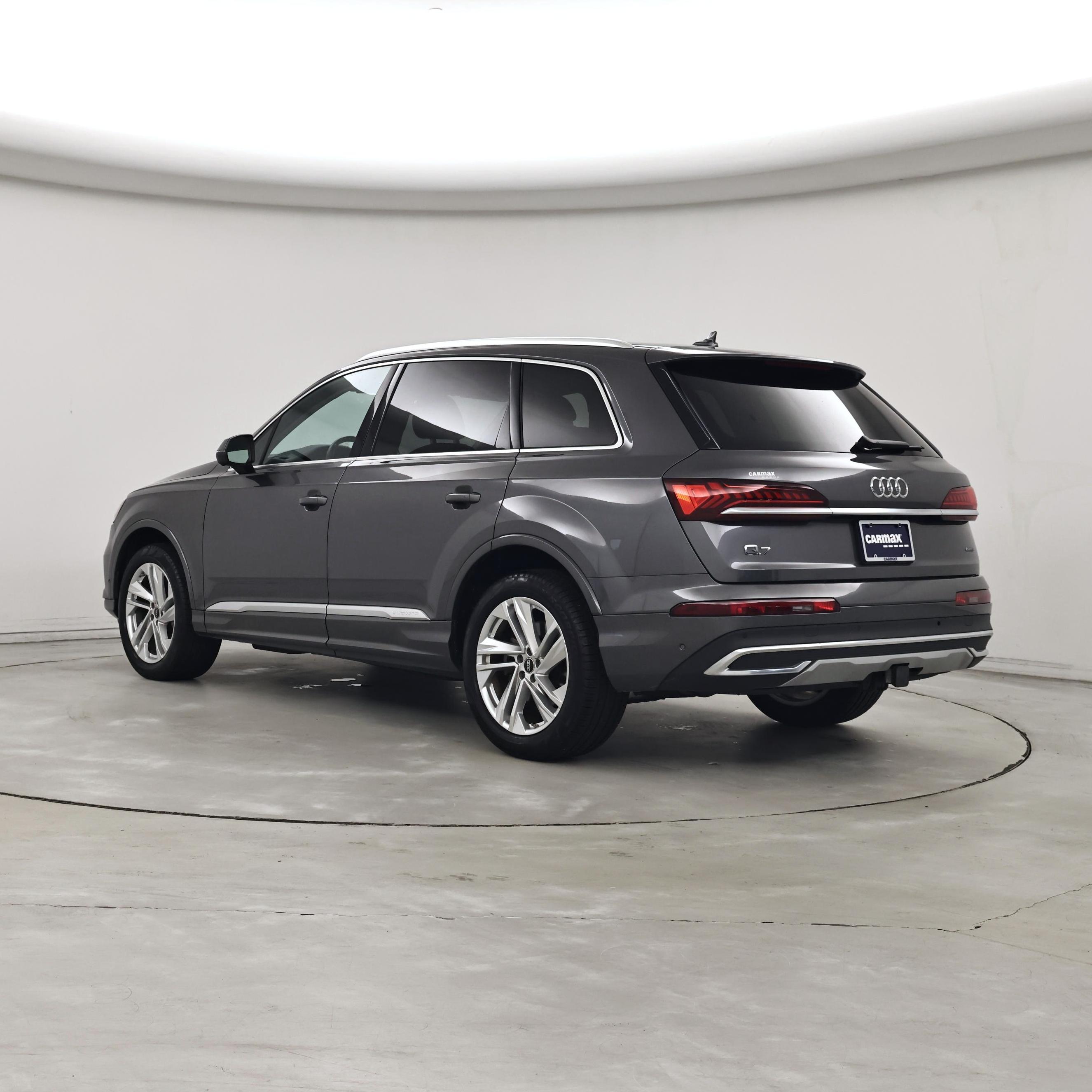 Thumbnail: 2023 Audi Q7 - 2