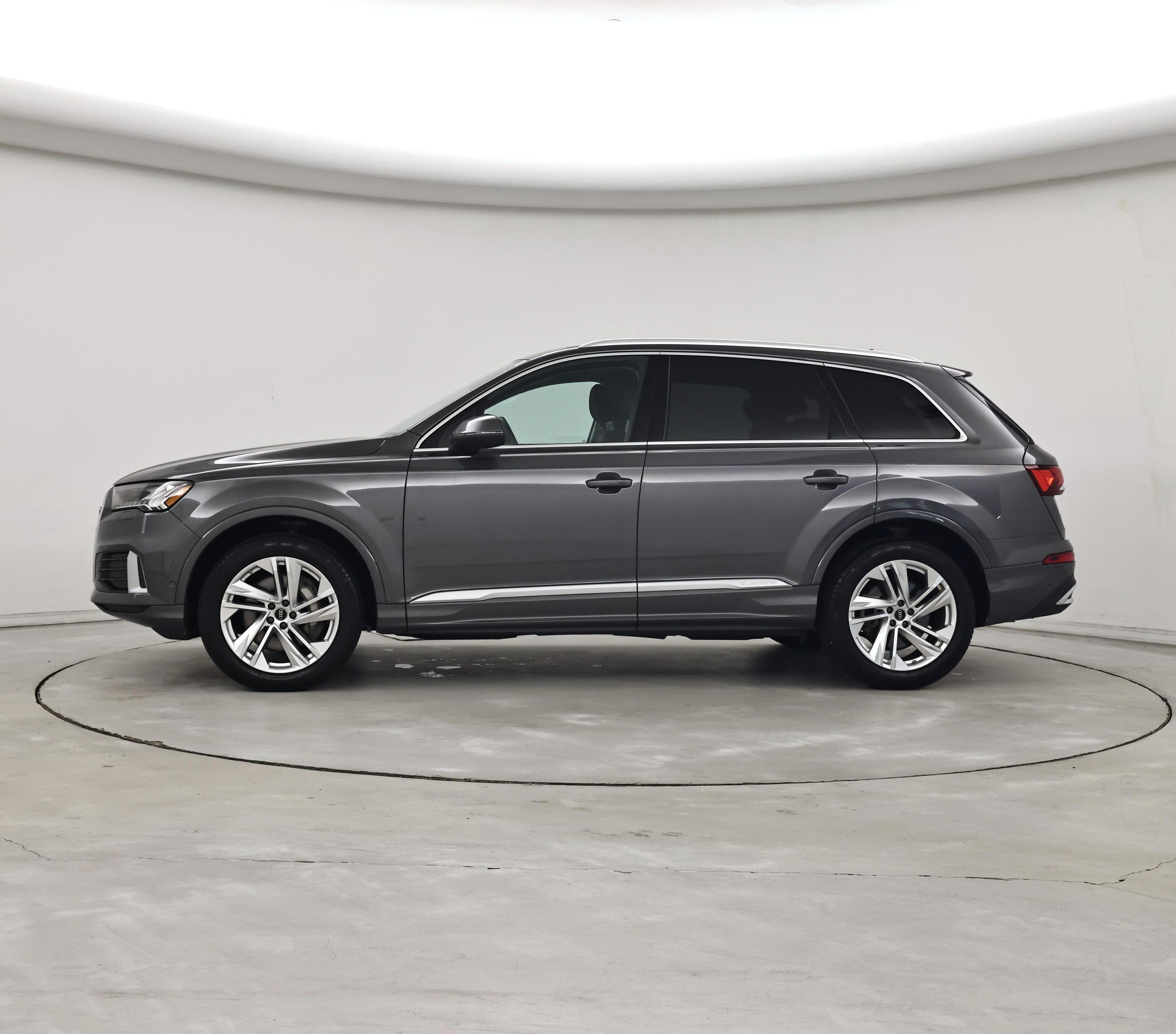 Thumbnail: 2023 Audi Q7 - 3