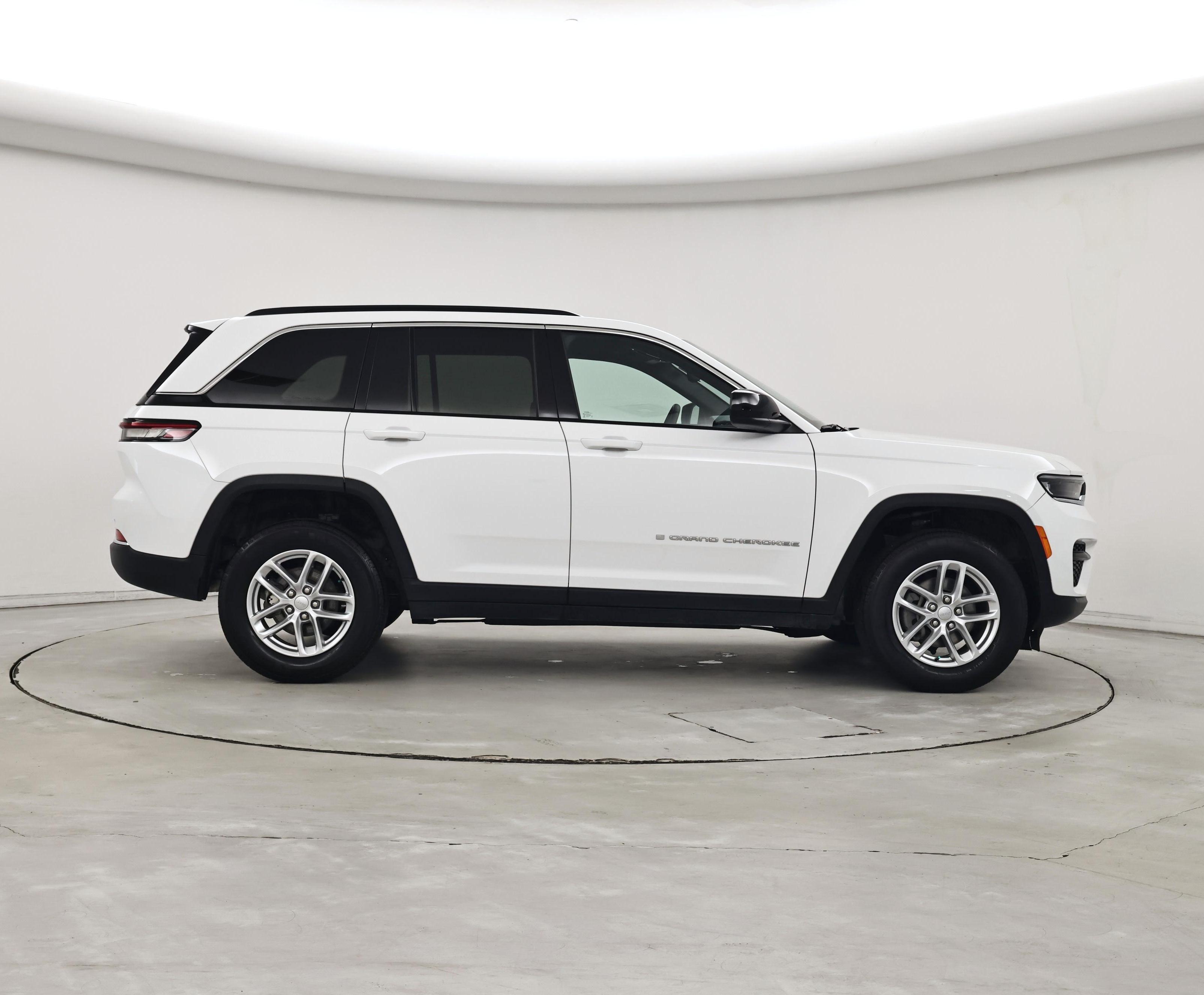 Thumbnail: 2024 Jeep Grand Cherokee - 7