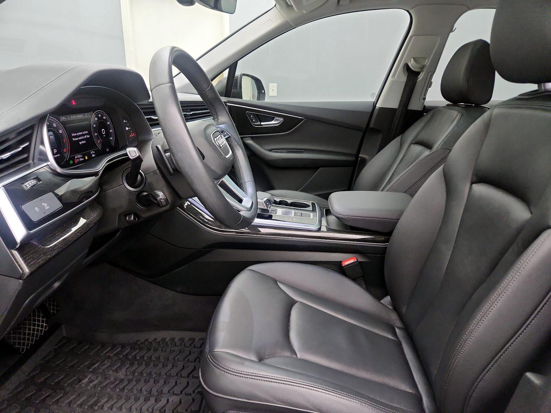 Thumbnail: 2023 Audi Q7 - 11