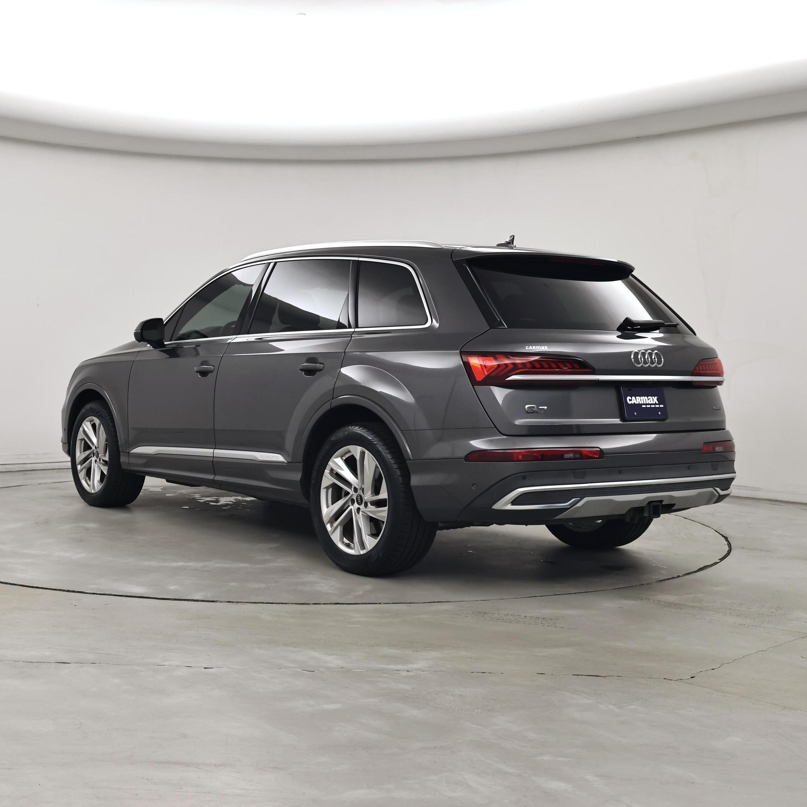 Thumbnail: 2023 Audi Q7 - 2