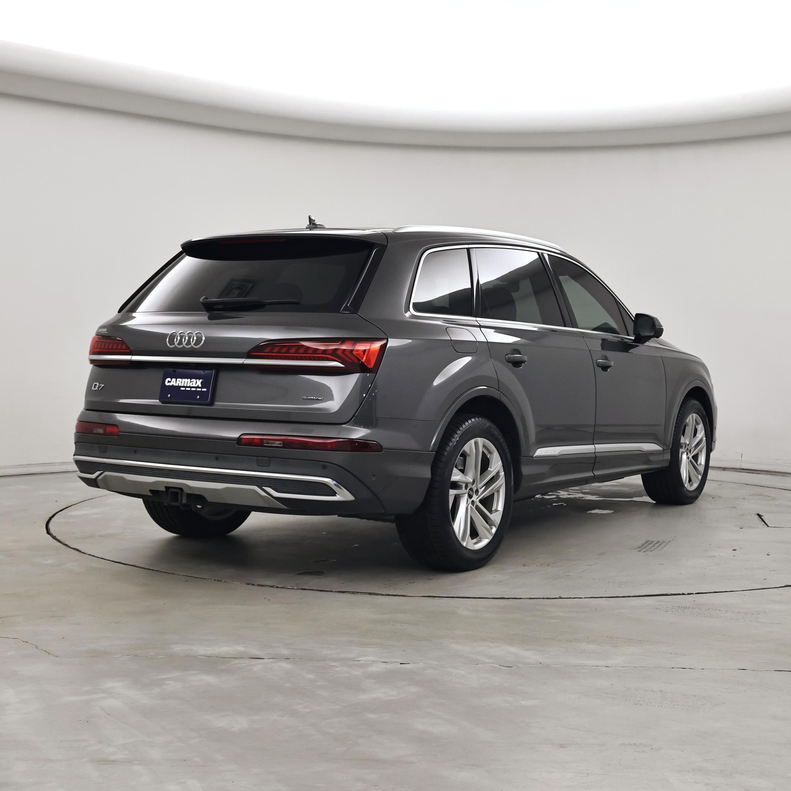 Thumbnail: 2023 Audi Q7 - 8