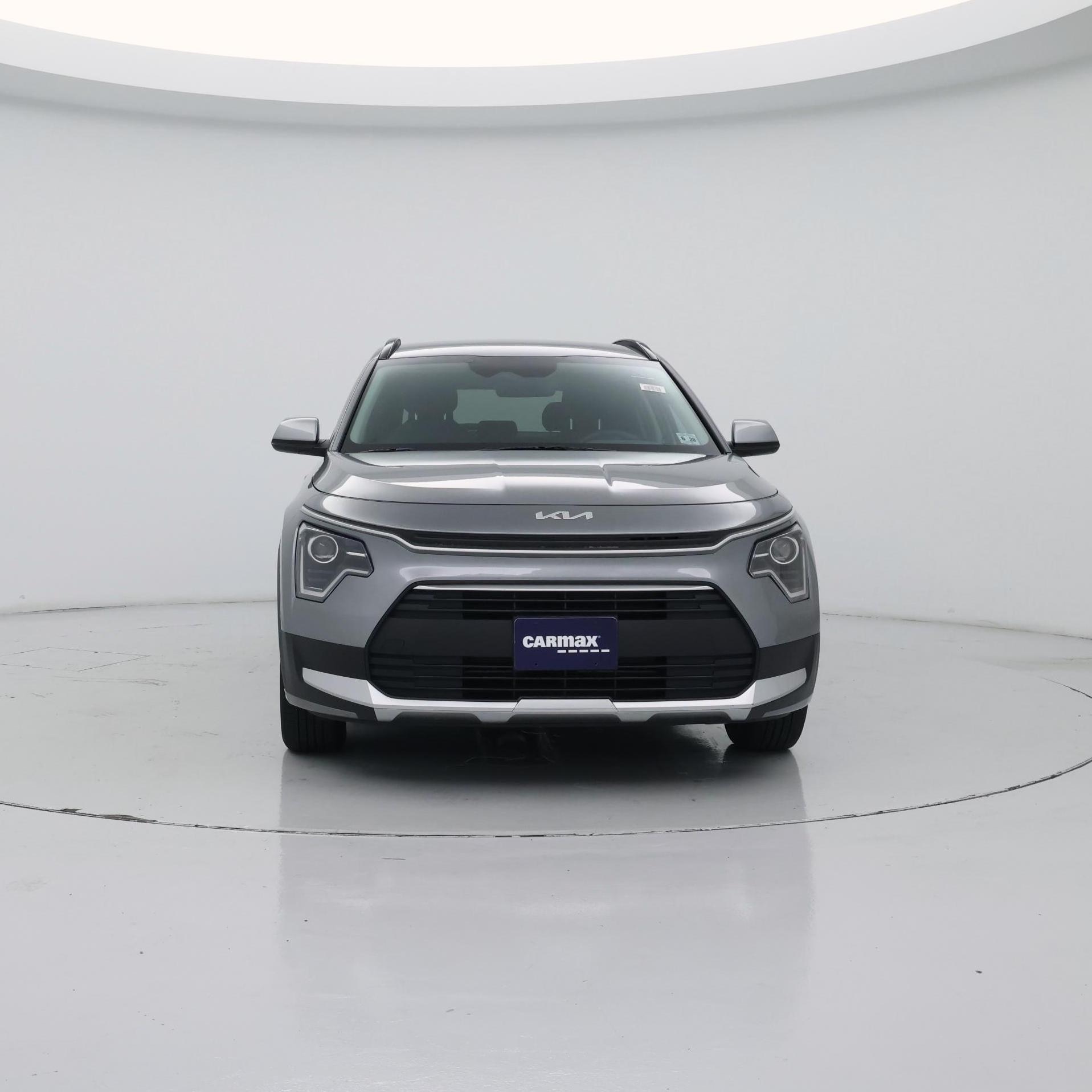 Thumbnail: 2023 Kia Niro - 5