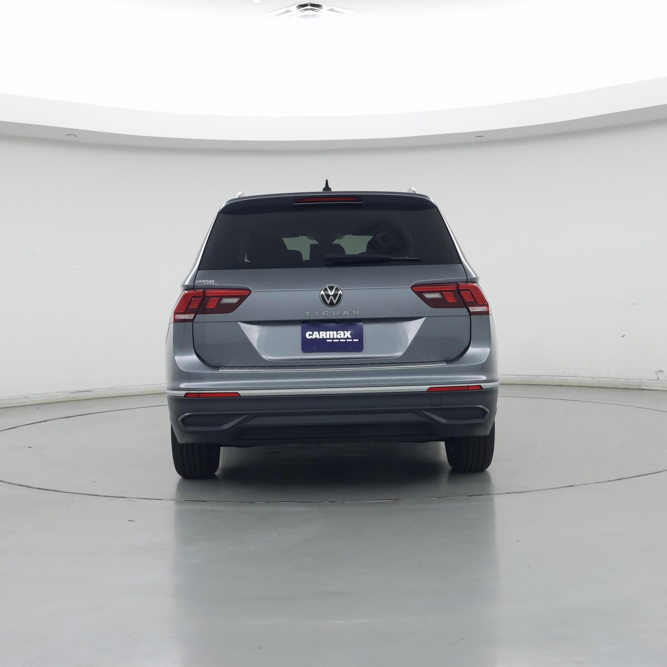 Thumbnail: 2023 Volkswagen Tiguan - 6