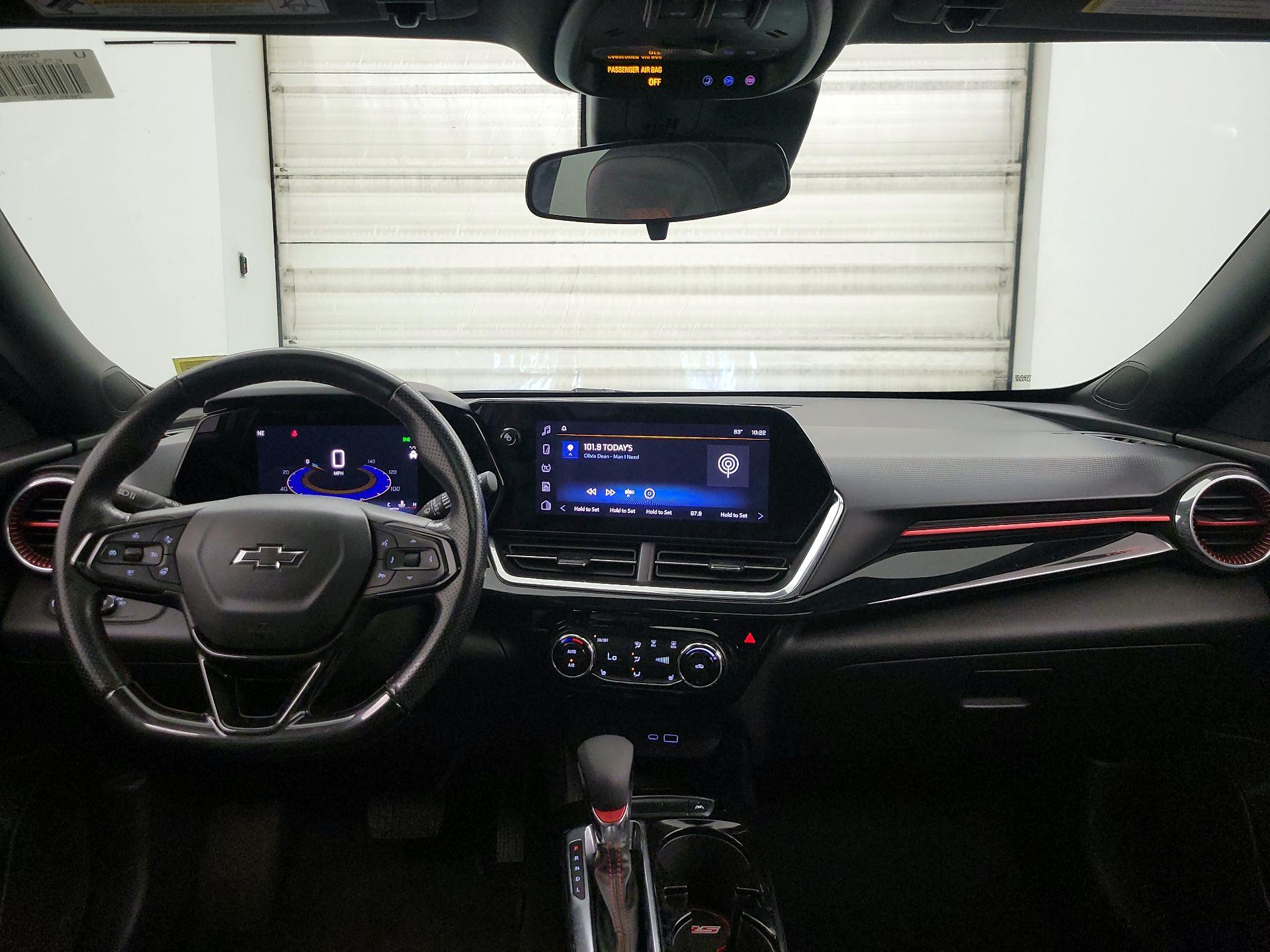 Thumbnail: 2024 Chevrolet Trax - 9