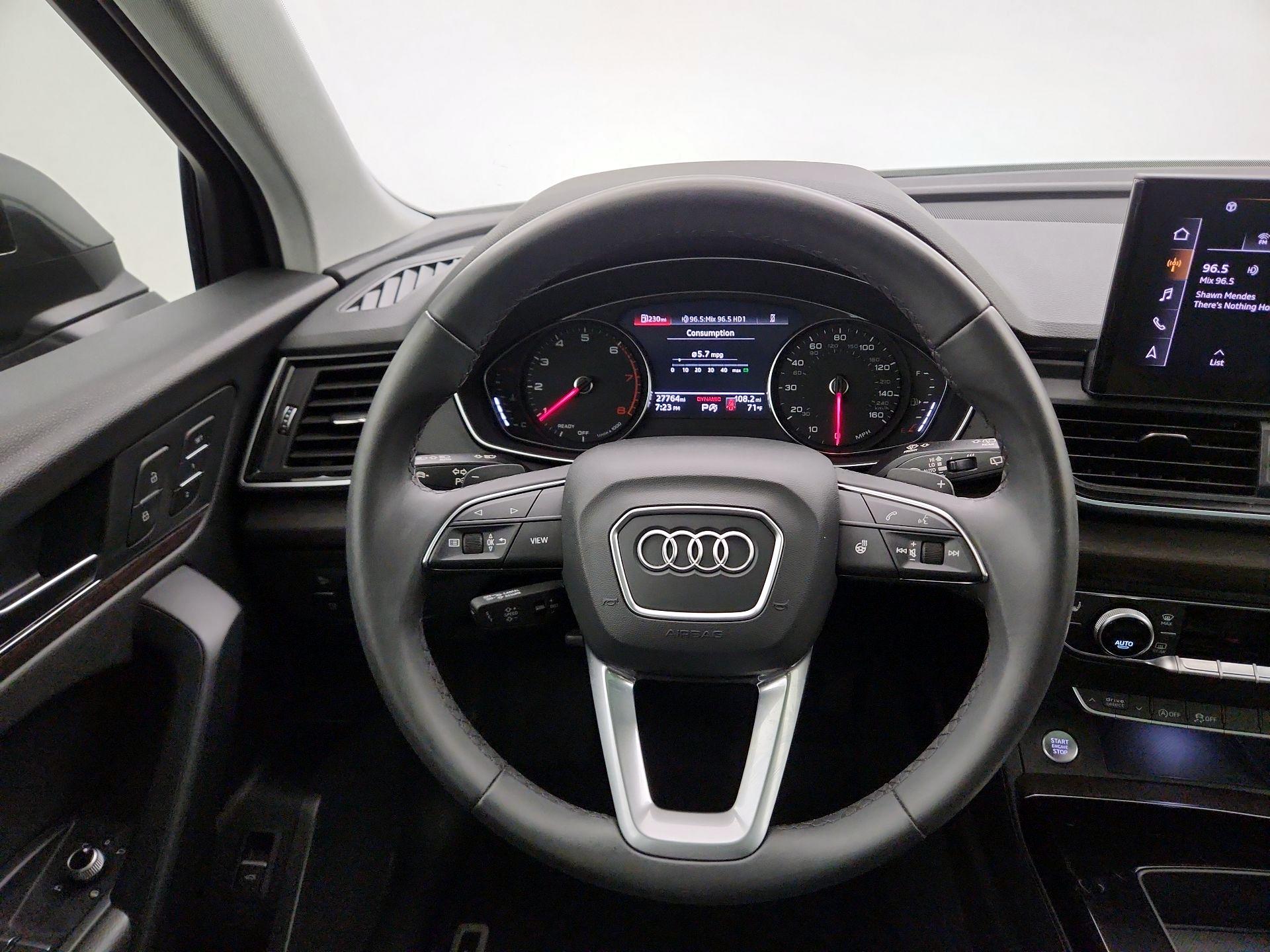 Thumbnail: 2023 Audi Q5 - 10