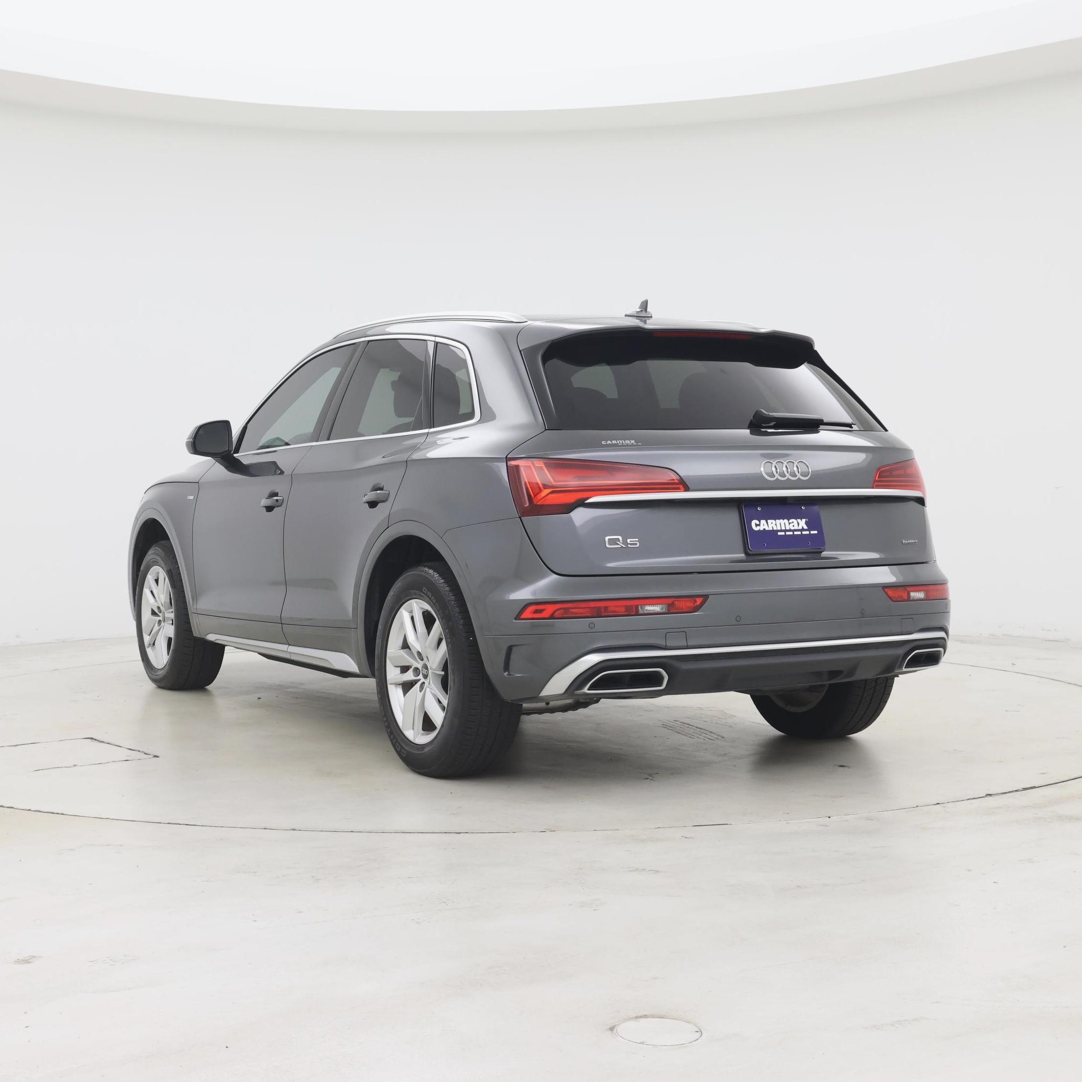 Thumbnail: 2023 Audi Q5 - 2