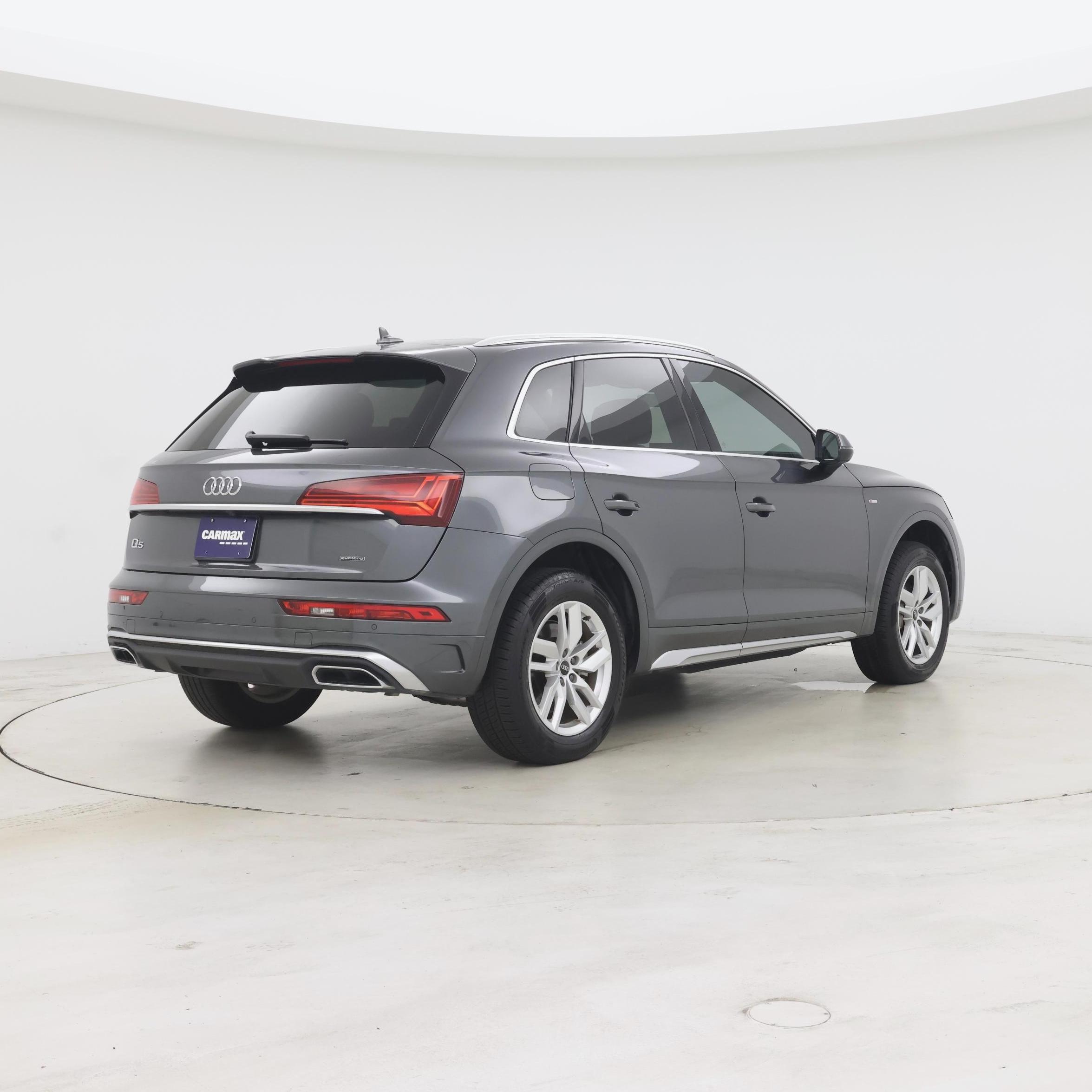 Thumbnail: 2023 Audi Q5 - 8