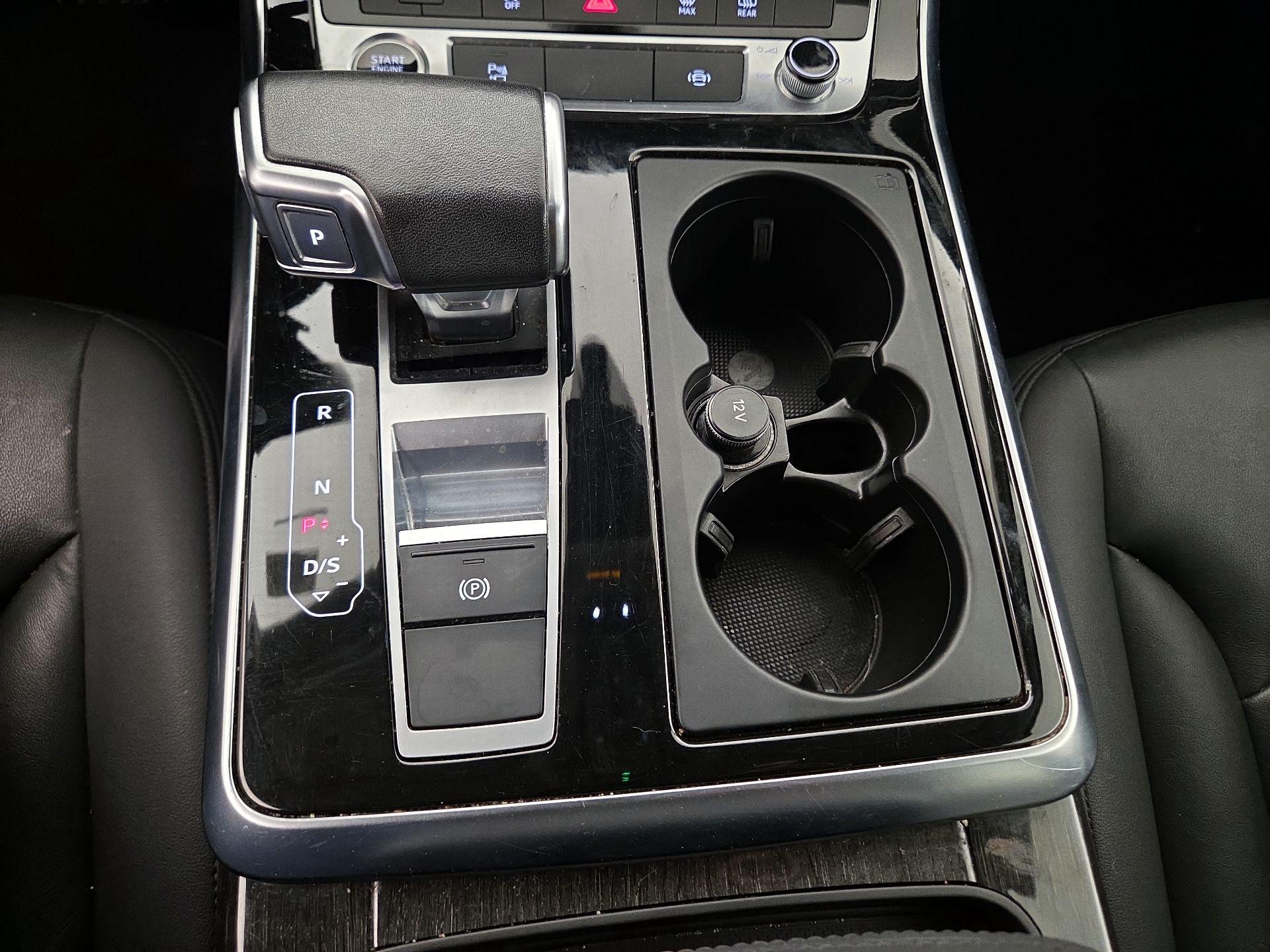Thumbnail: 2023 Audi Q7 - 18