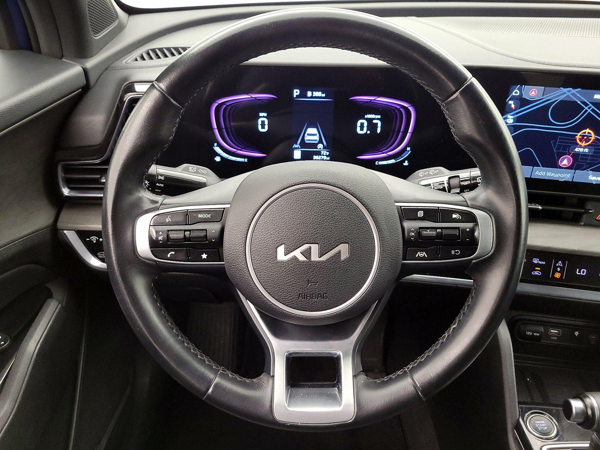 Thumbnail: 2023 Kia Sportage - 10