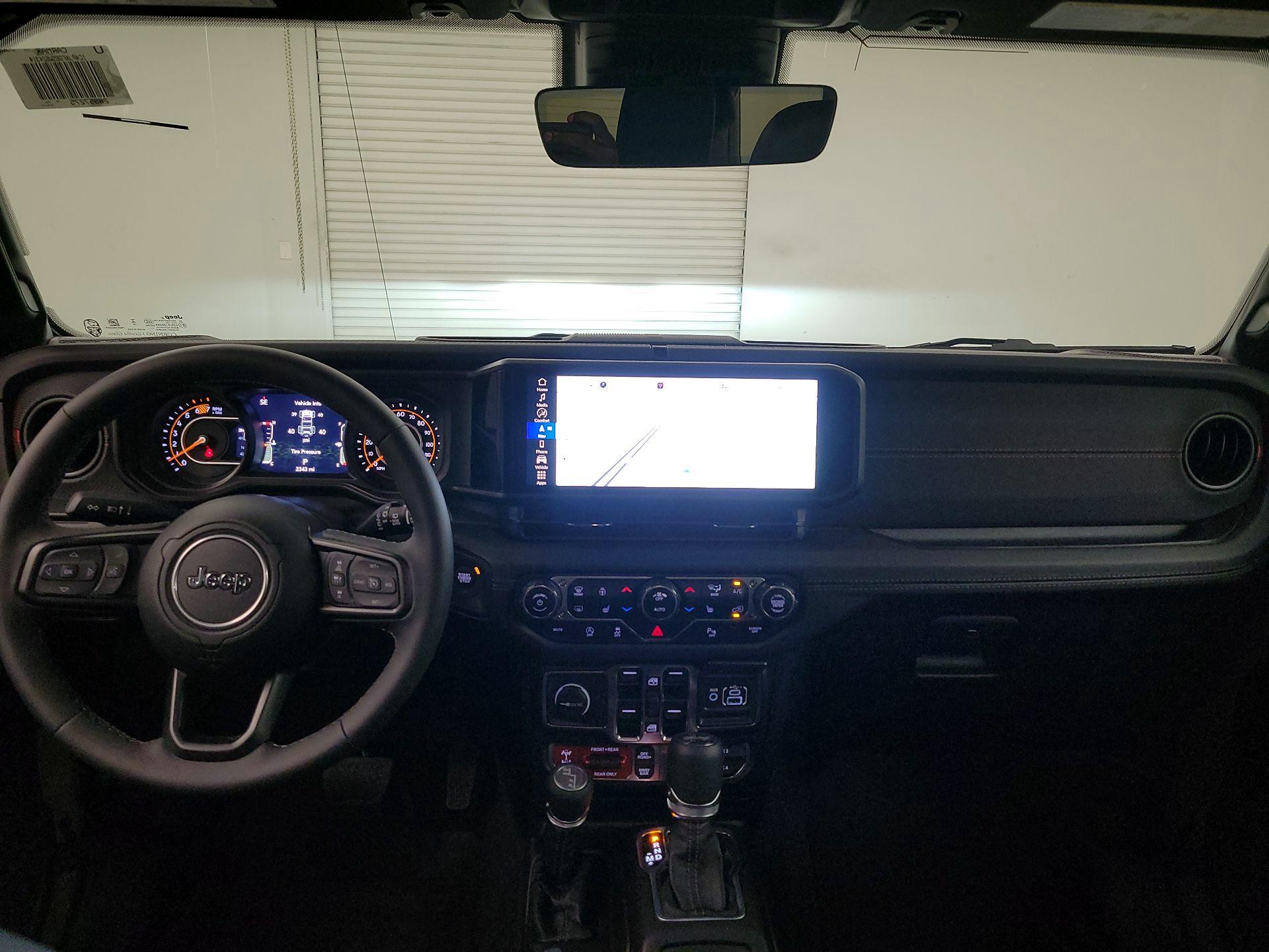Thumbnail: 2025 Jeep Wrangler - 9