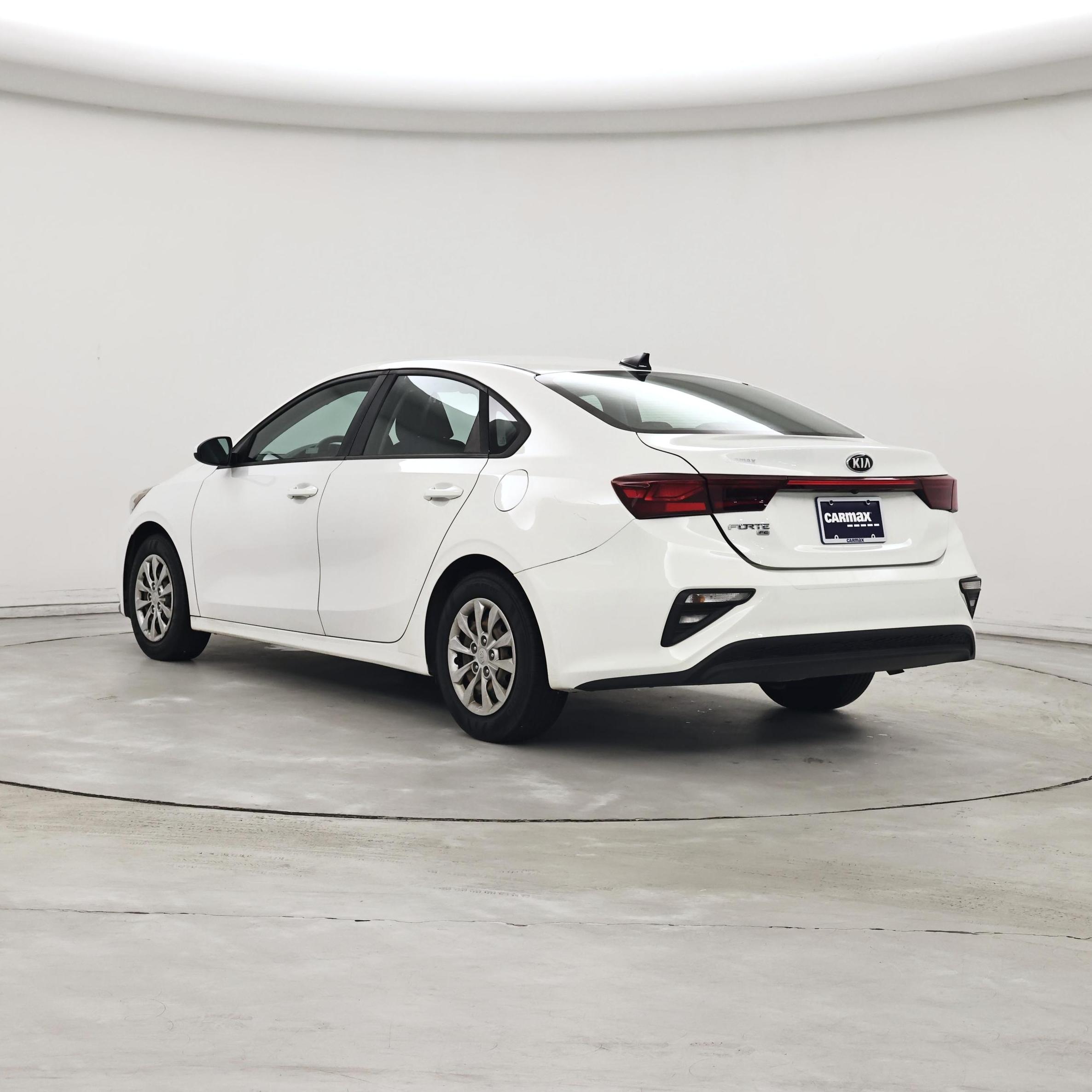 Thumbnail: 2019 Kia Forte - 2