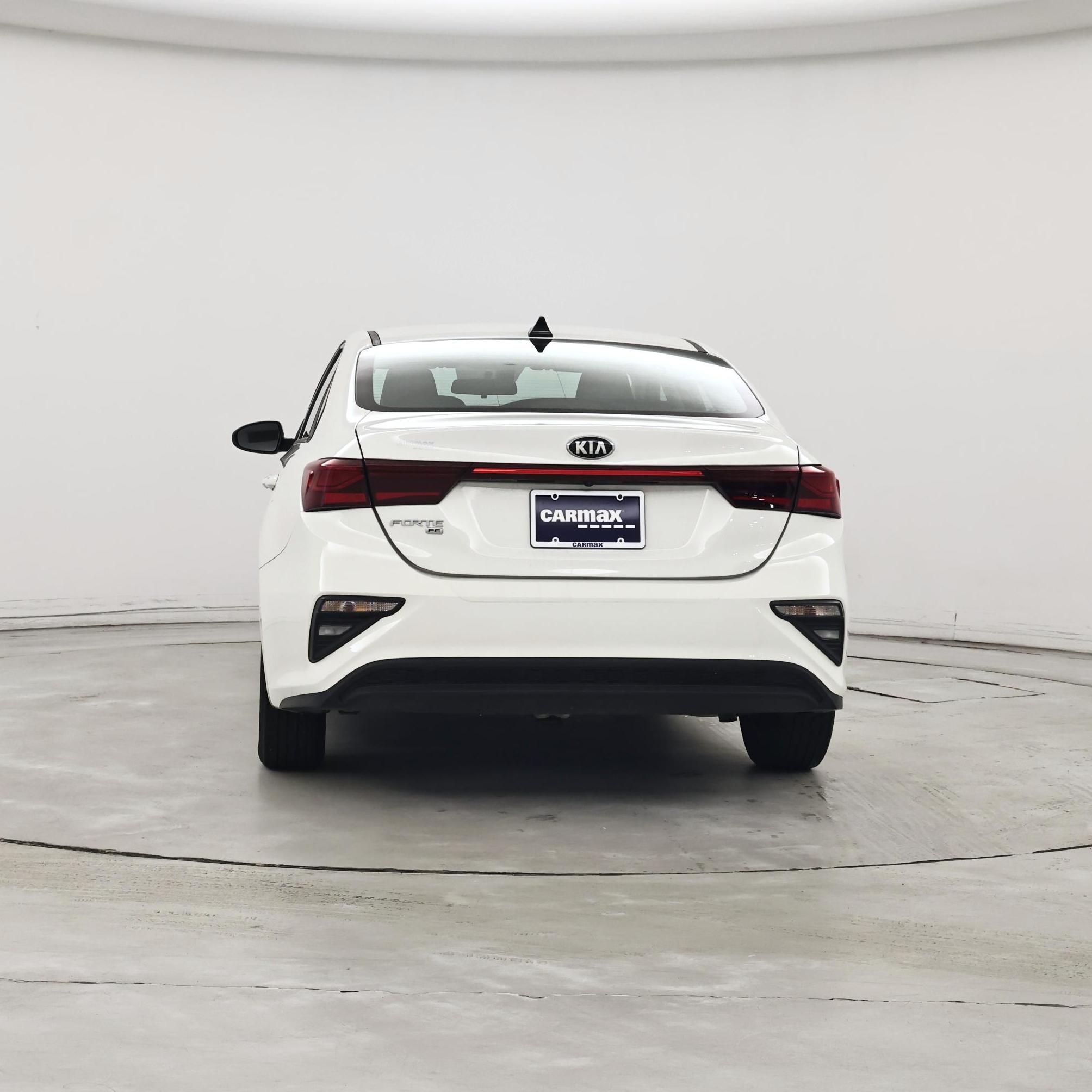 Thumbnail: 2019 Kia Forte - 6