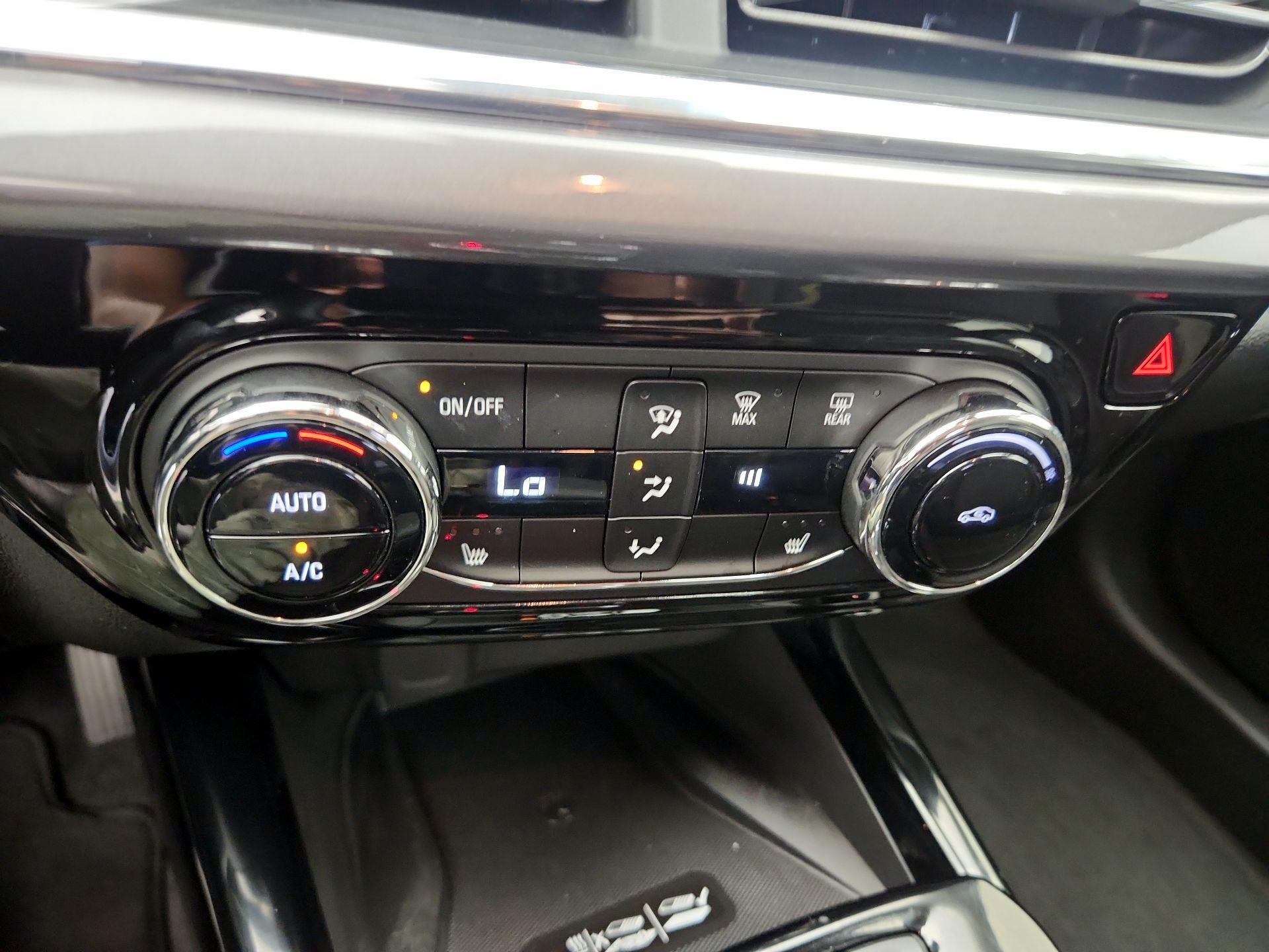 Thumbnail: 2026 Chevrolet Trax - 16