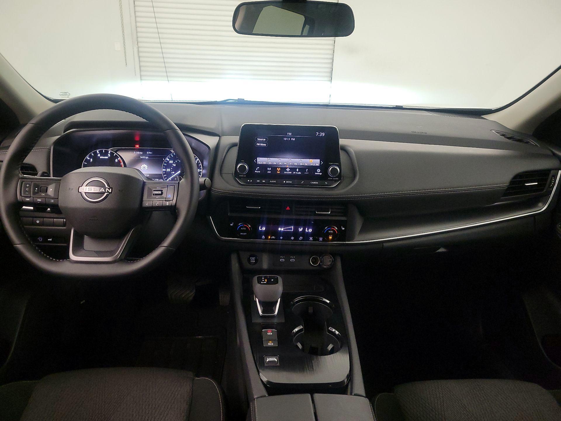 Thumbnail: 2026 Nissan Rogue - 9