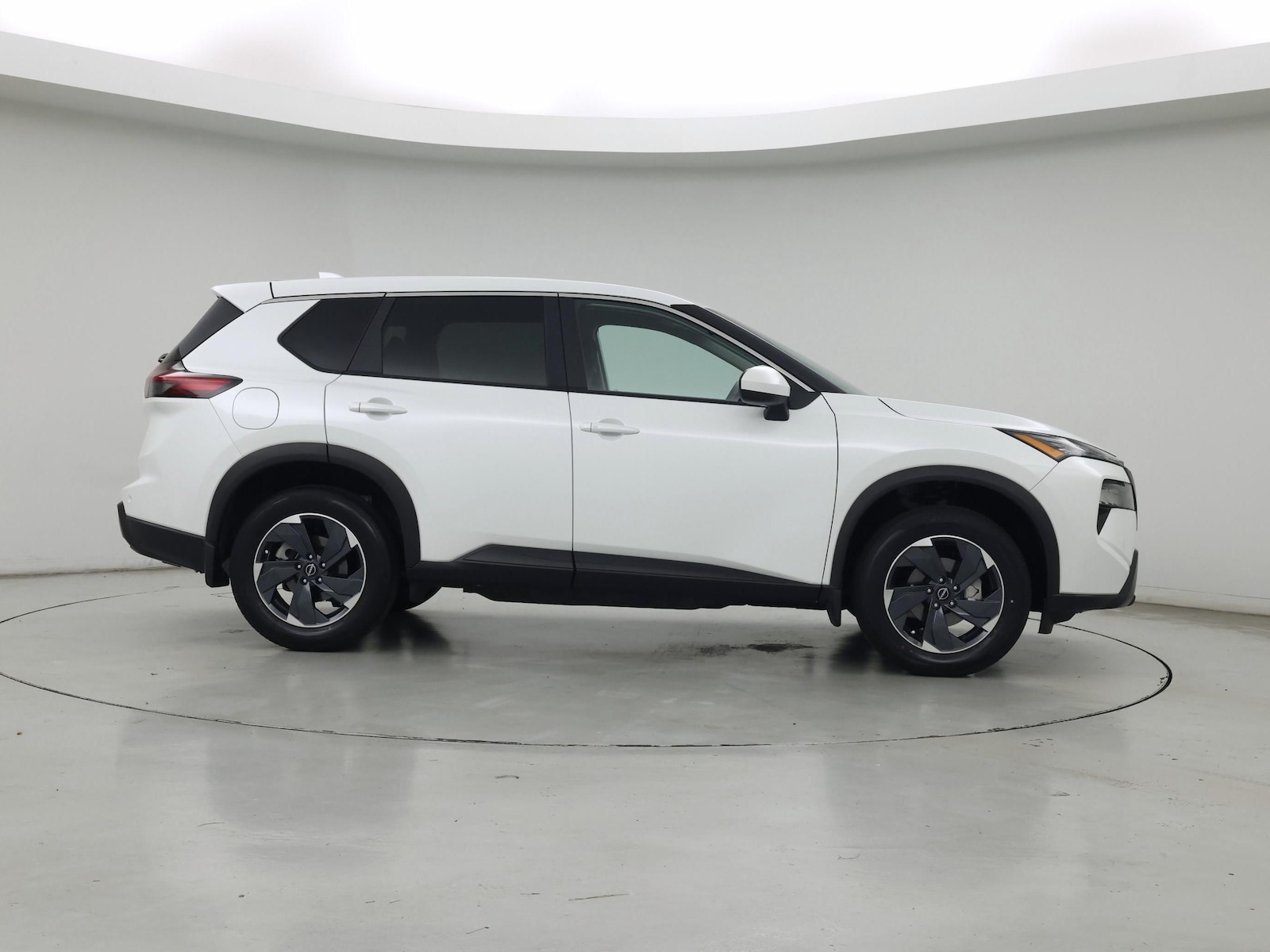 2026 Nissan Rogue SV - Photo 8