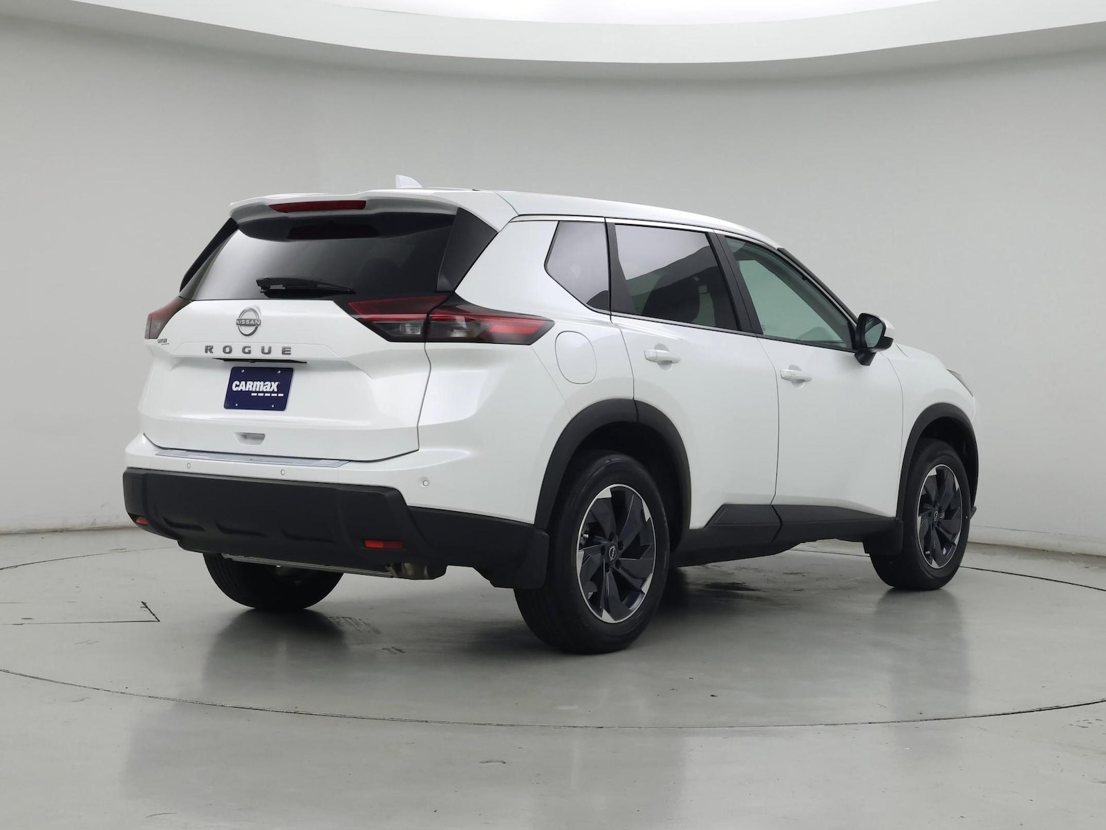 2026 Nissan Rogue SV - Photo 9
