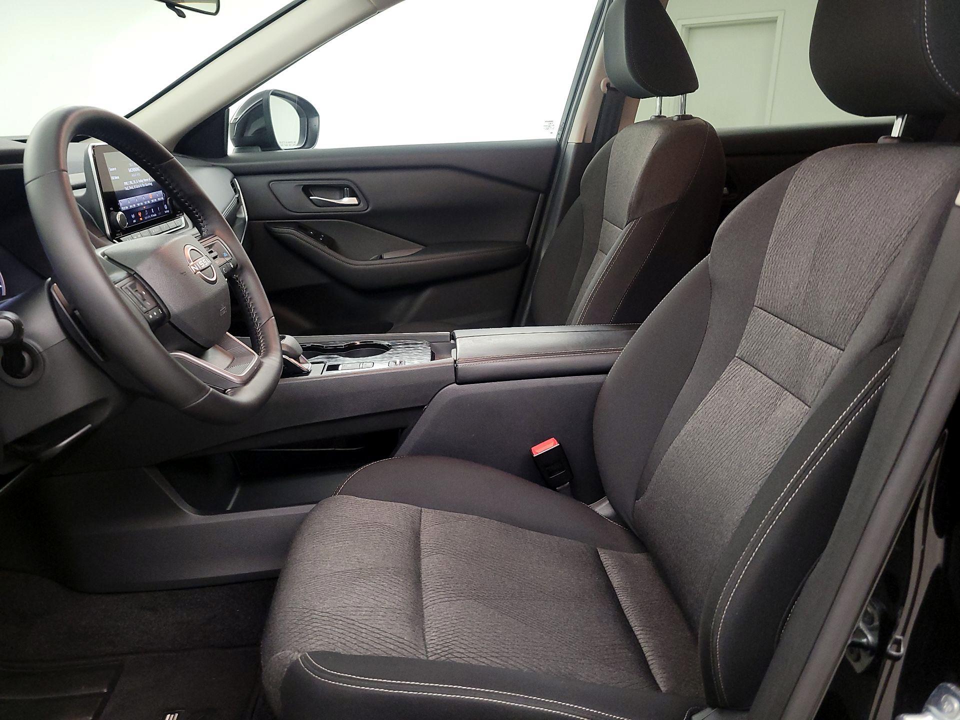 Thumbnail: 2026 Nissan Rogue - 11