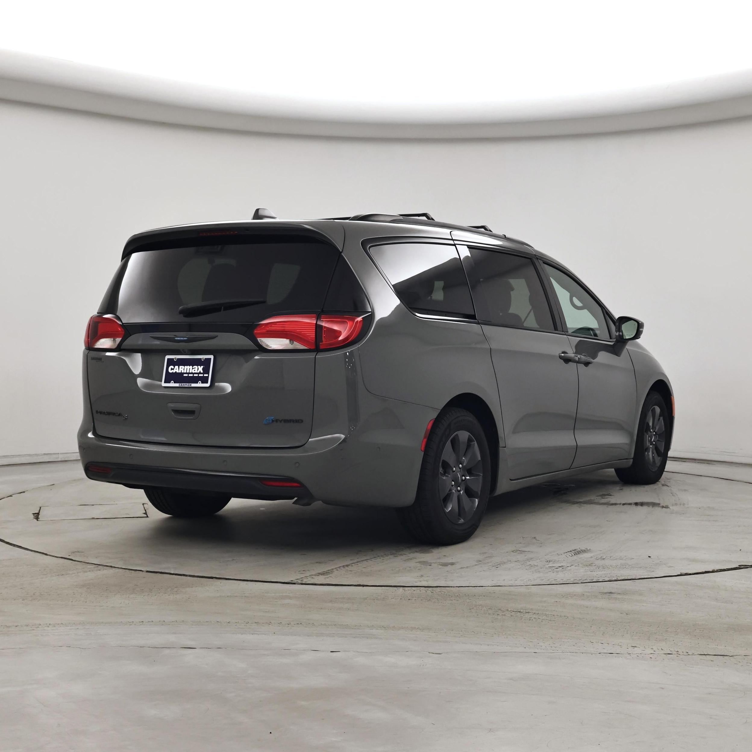 Thumbnail: 2020 Chrysler Pacifica - 8