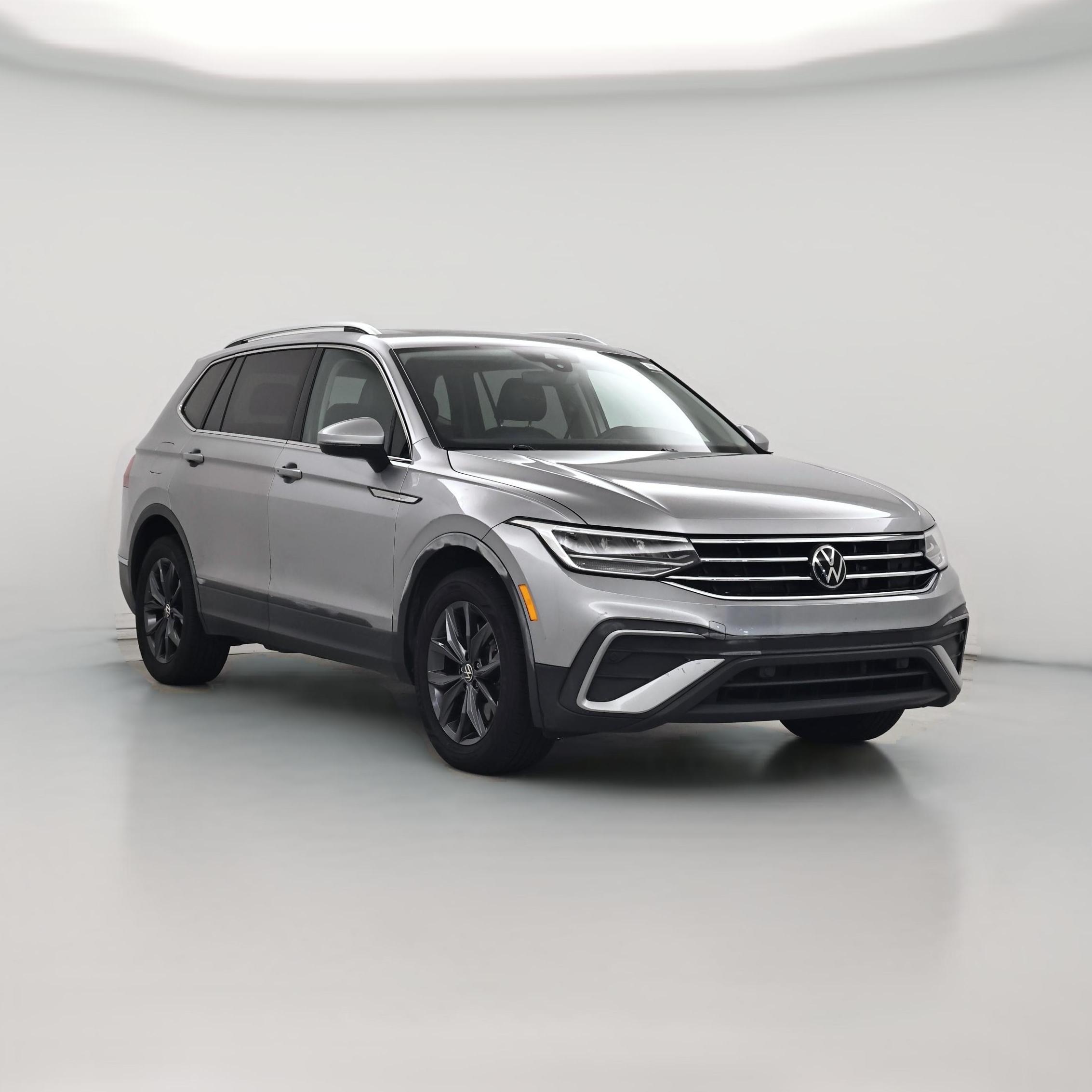 Thumbnail: 2023 Volkswagen Tiguan - 1