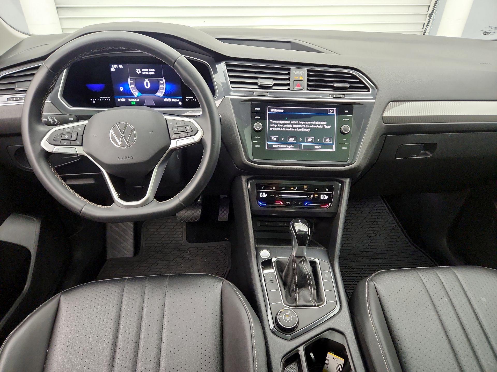 Thumbnail: 2023 Volkswagen Tiguan - 9