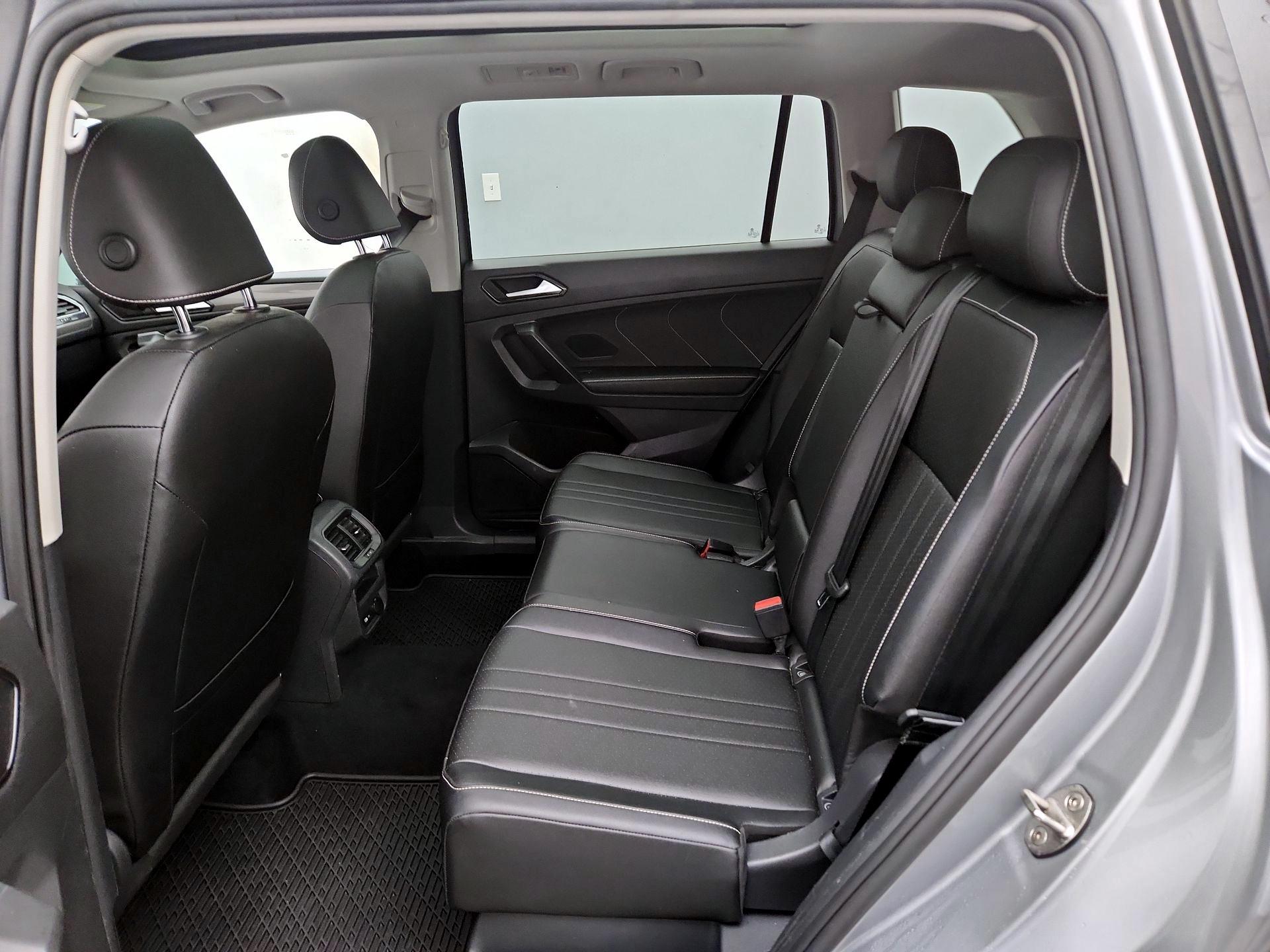 Thumbnail: 2023 Volkswagen Tiguan - 20