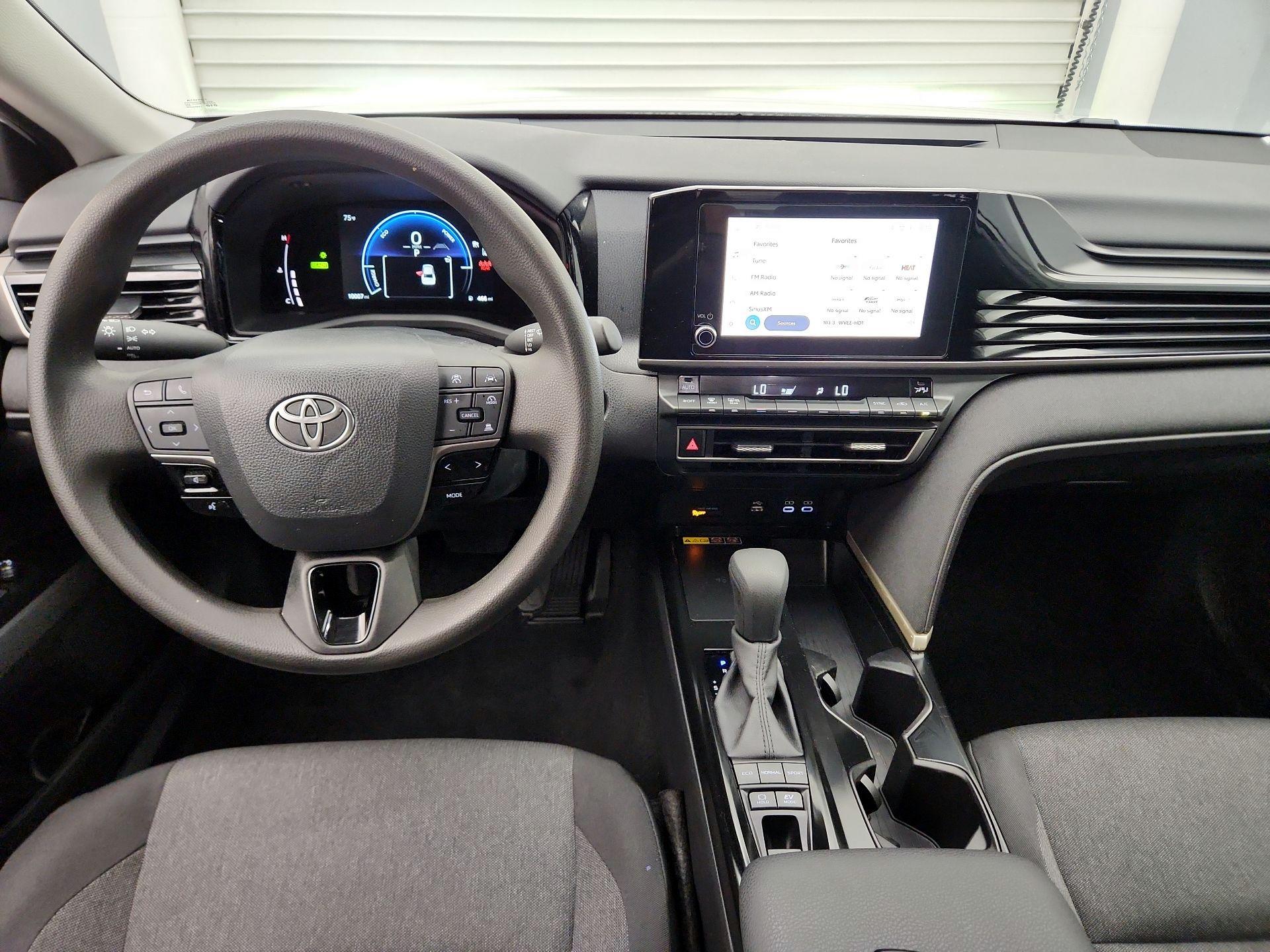 Thumbnail: 2025 Toyota Camry - 9