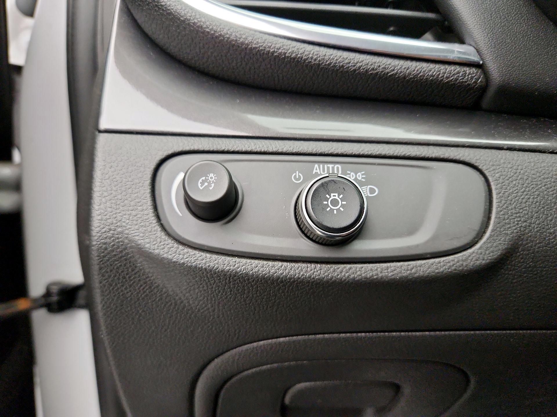 Thumbnail: 2018 Buick Encore - 13
