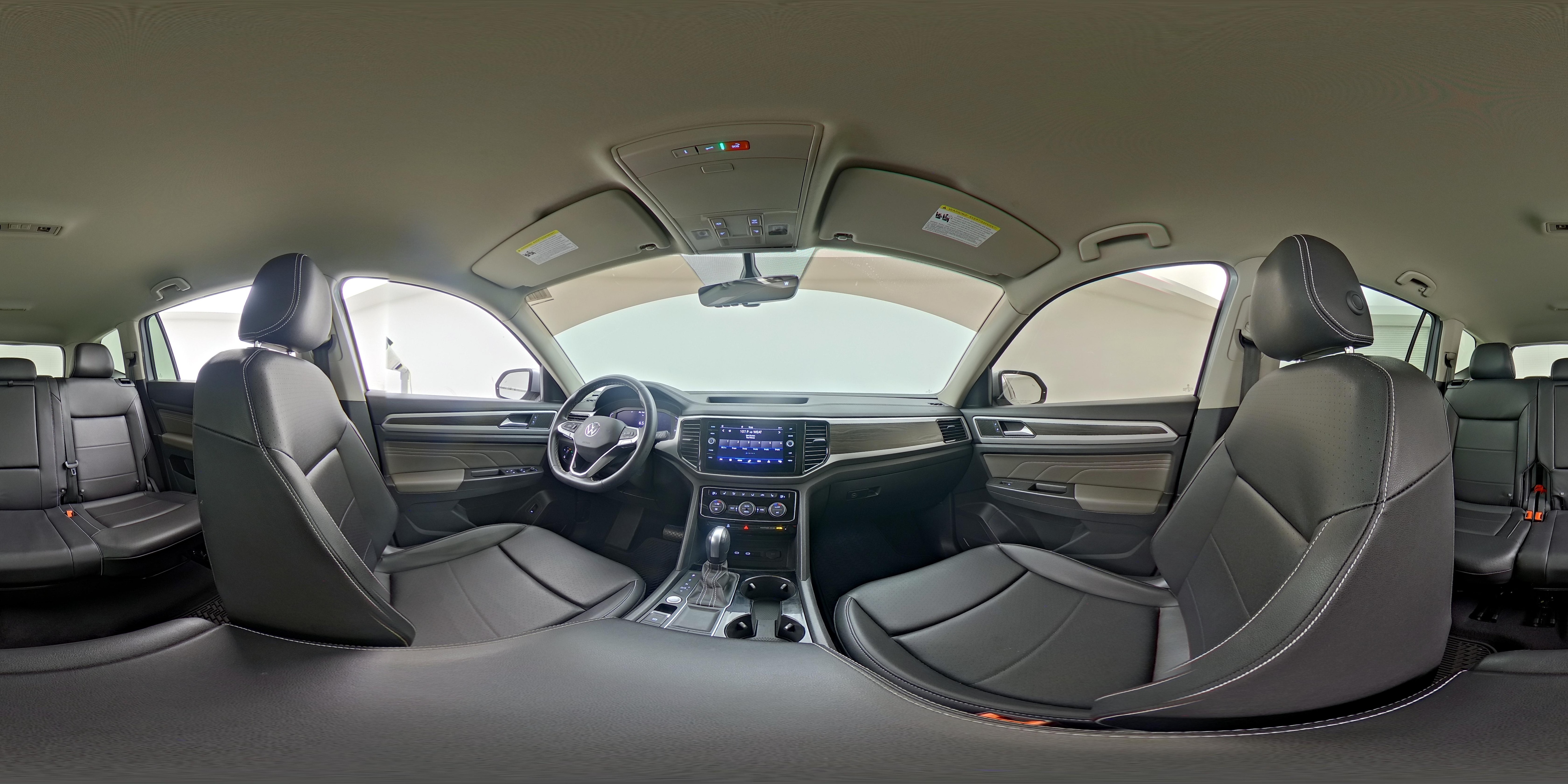 2023 Volkswagen Atlas SE w/Tech - Photo 26