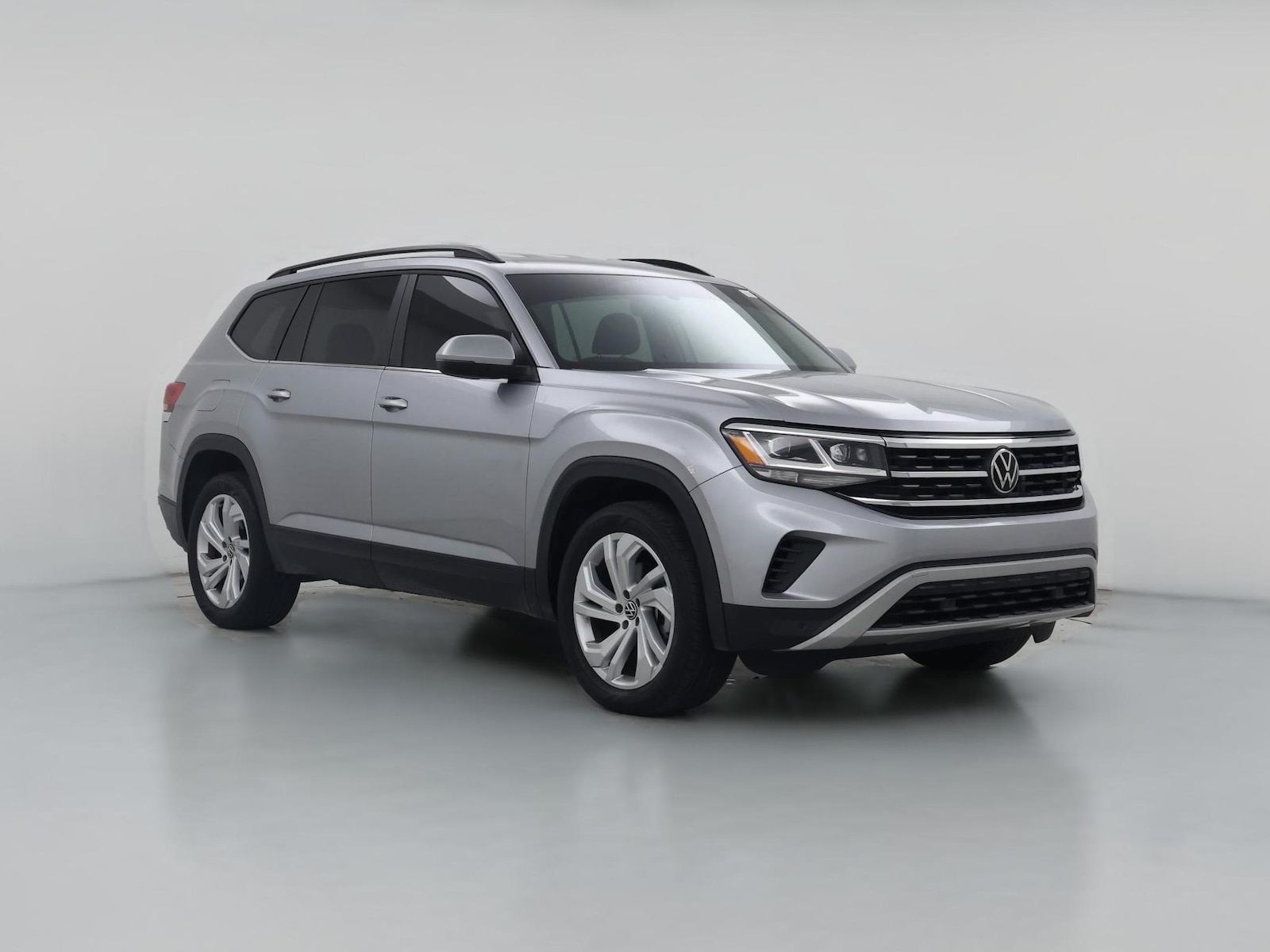 2023 Volkswagen Atlas SE w/Tech - Photo 1