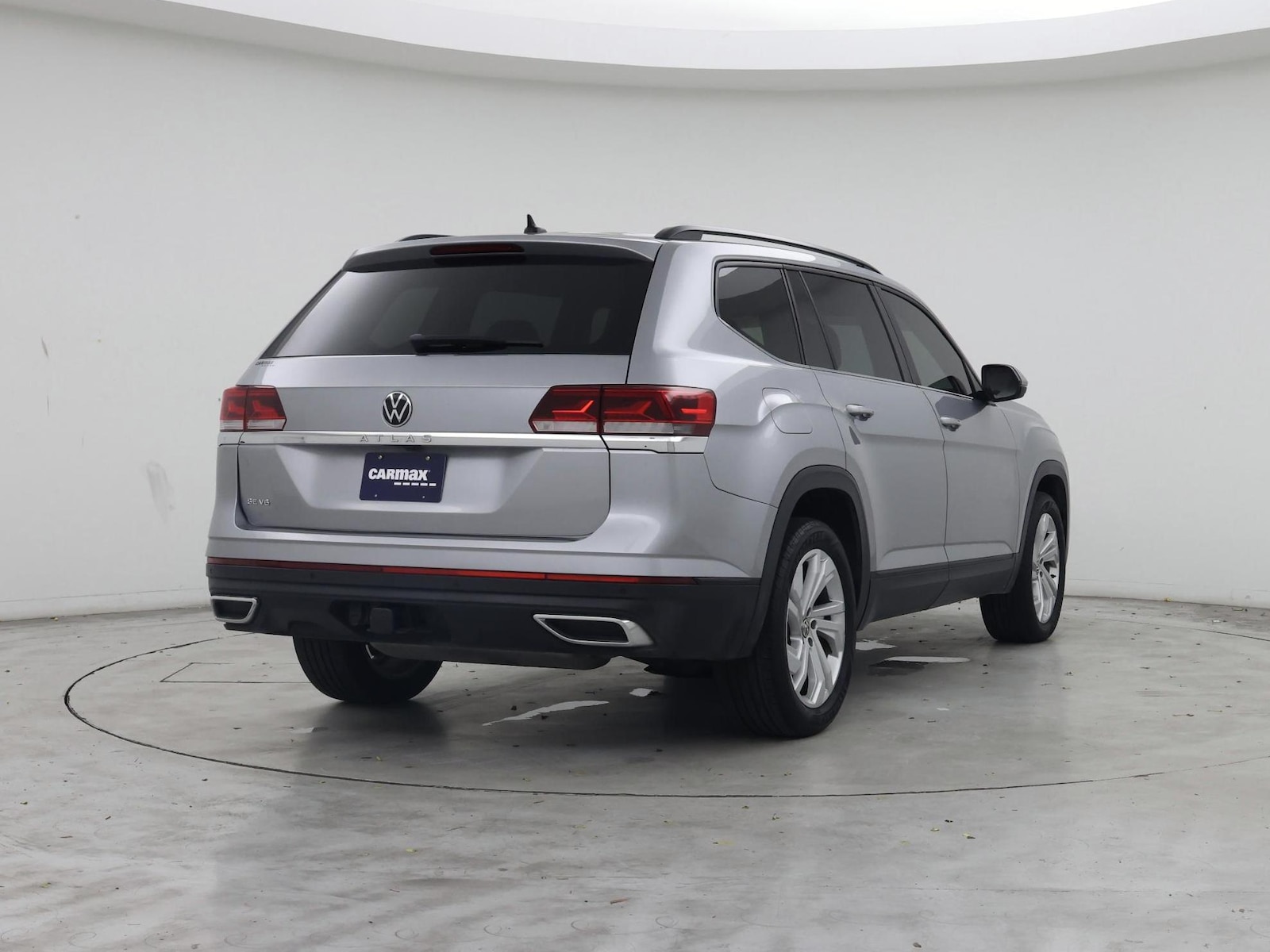 2023 Volkswagen Atlas SE w/Tech - Photo 9