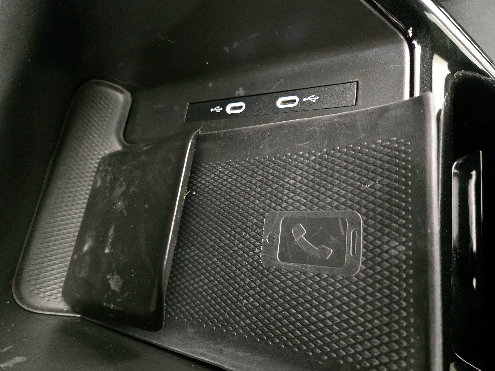 Thumbnail: 2023 Volkswagen ID.4 - 19