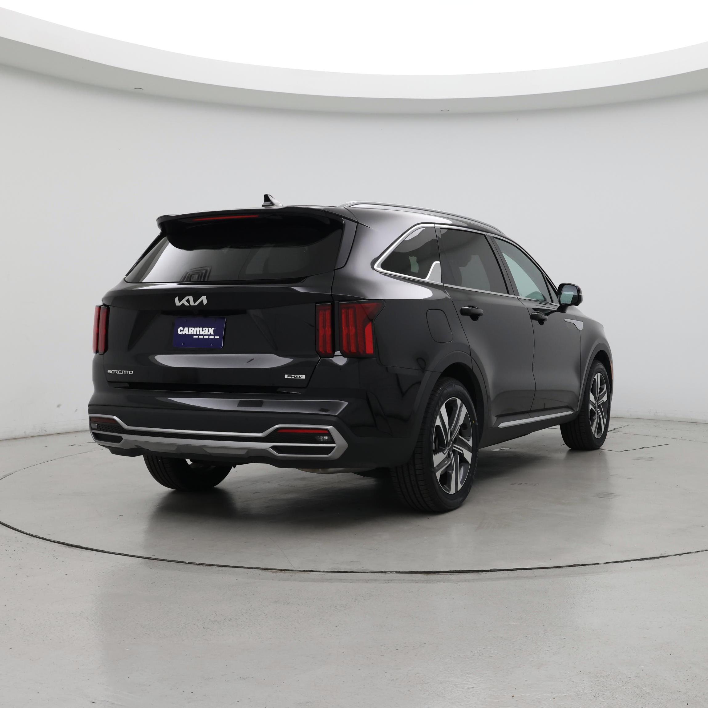 Thumbnail: 2023 Kia Sorento - 8