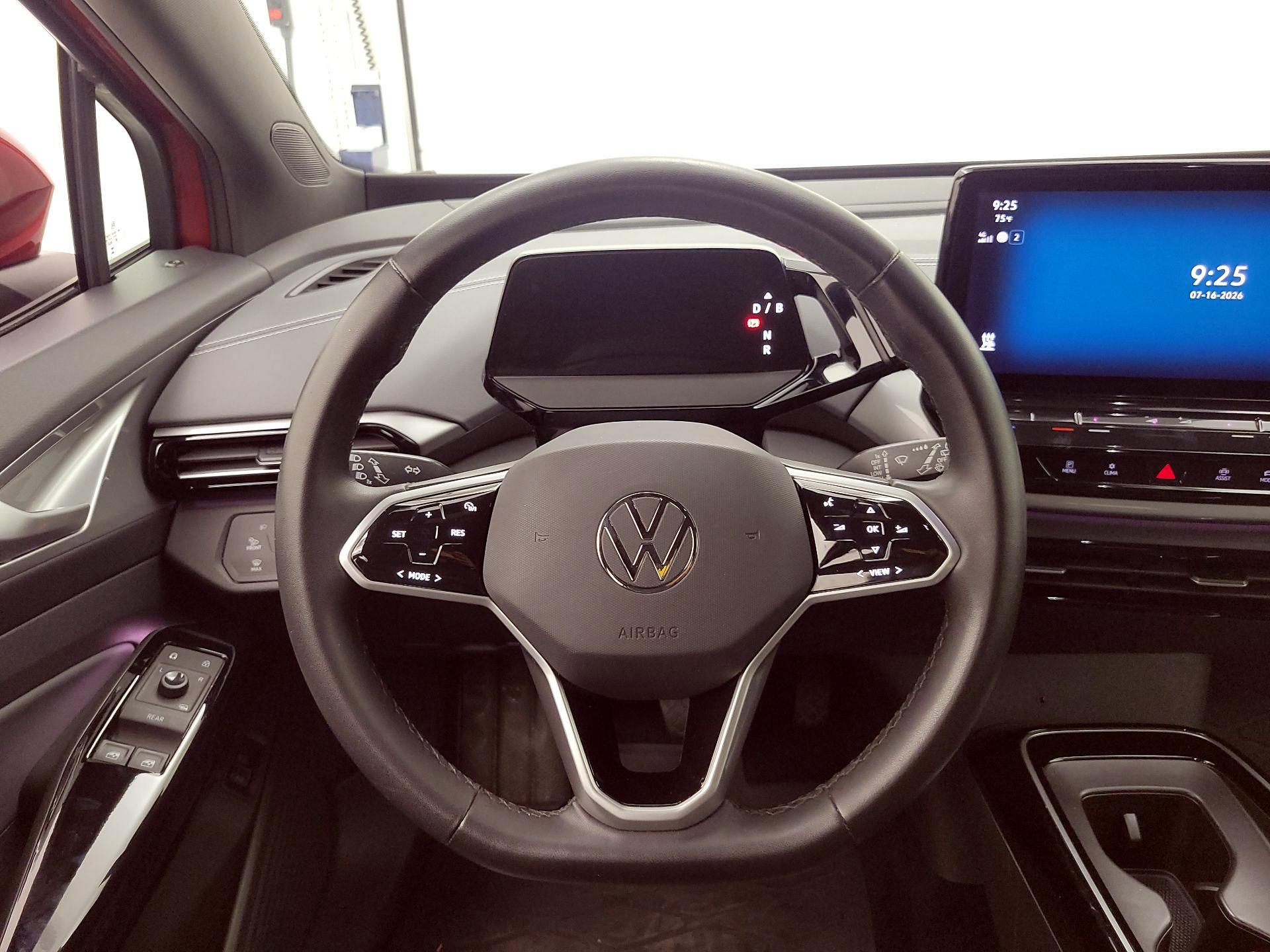 Thumbnail: 2023 Volkswagen ID.4 - 10