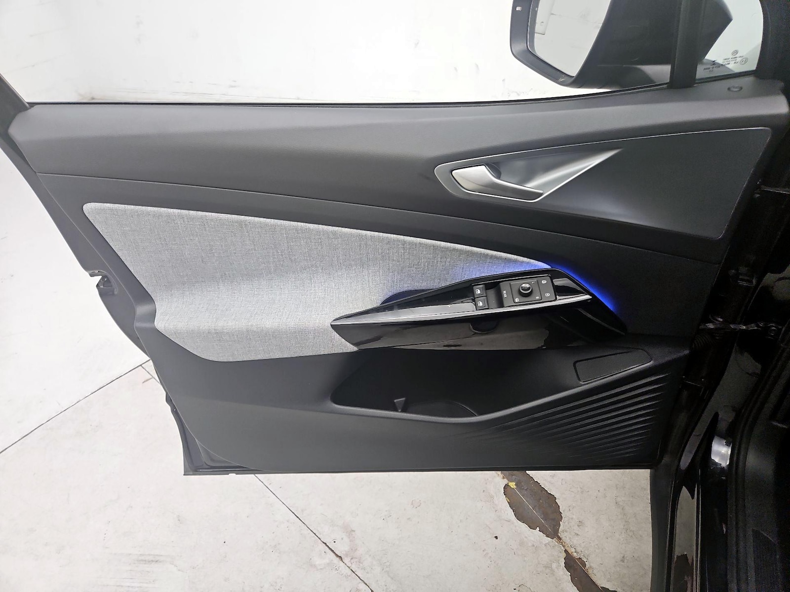2023 Volkswagen ID.4 PRO - Photo 13